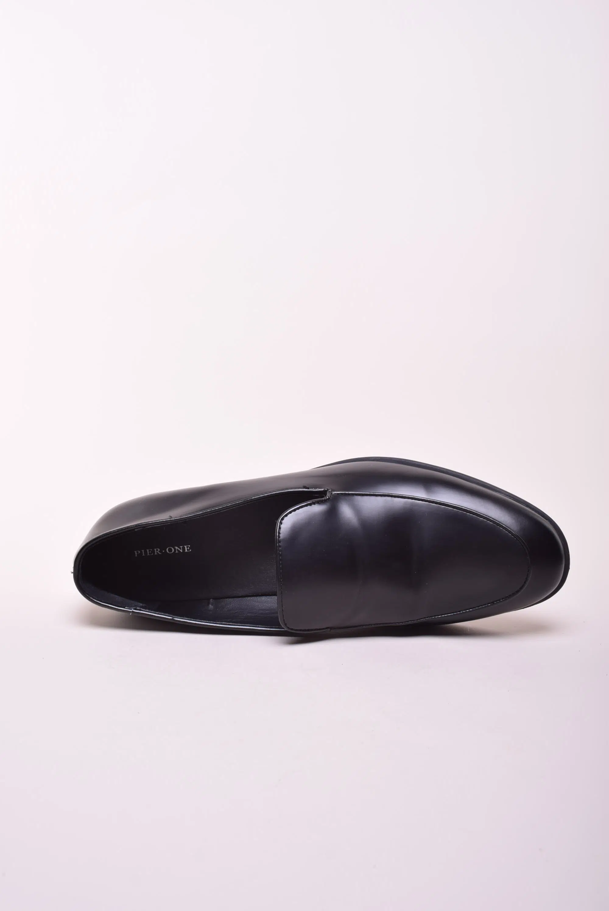 Mocasini barbati  [4]