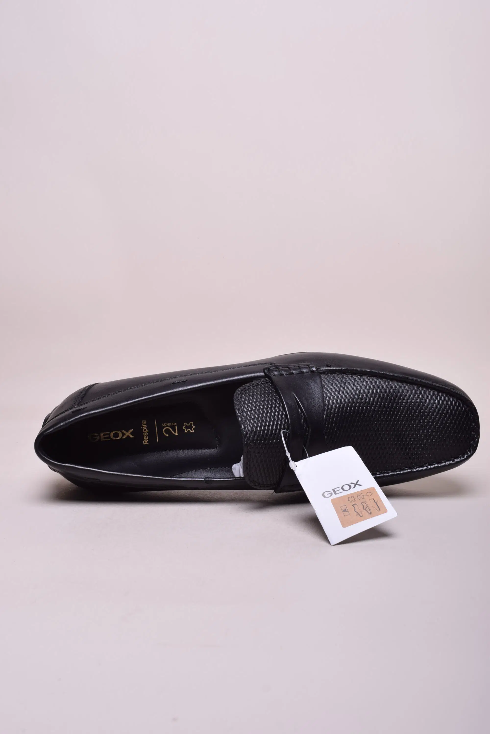 Mocasini barbati  [4]