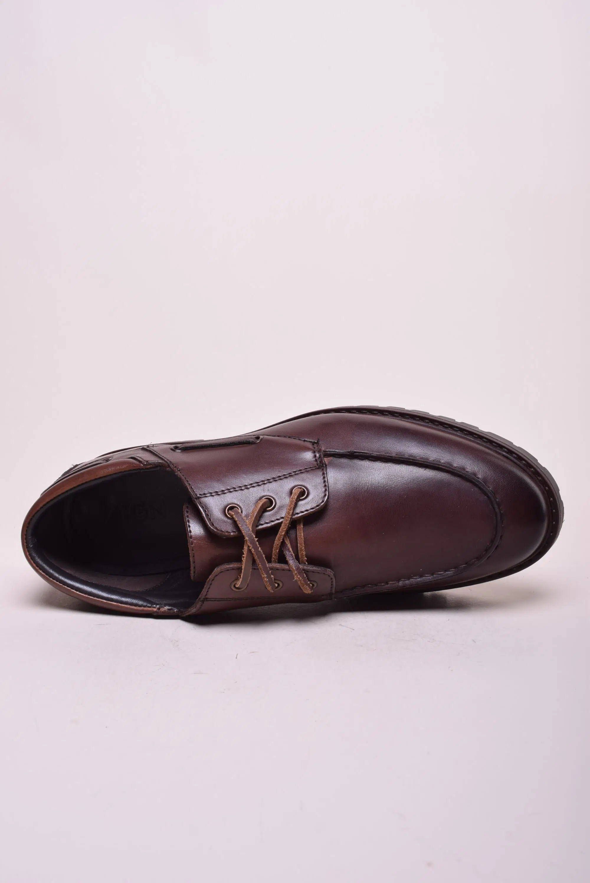 Mocasini barbati  [4]