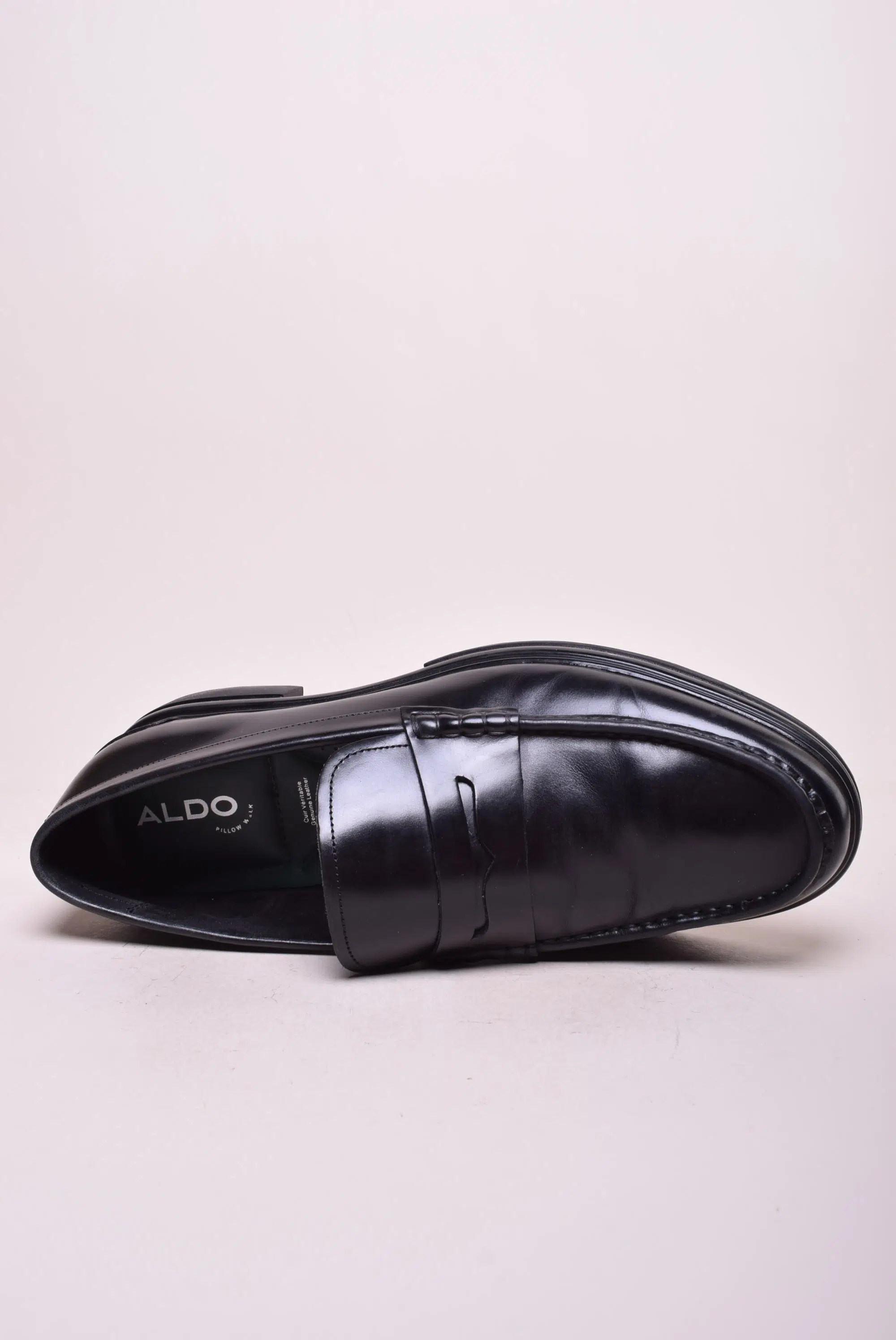 Mocasini barbati  [4]