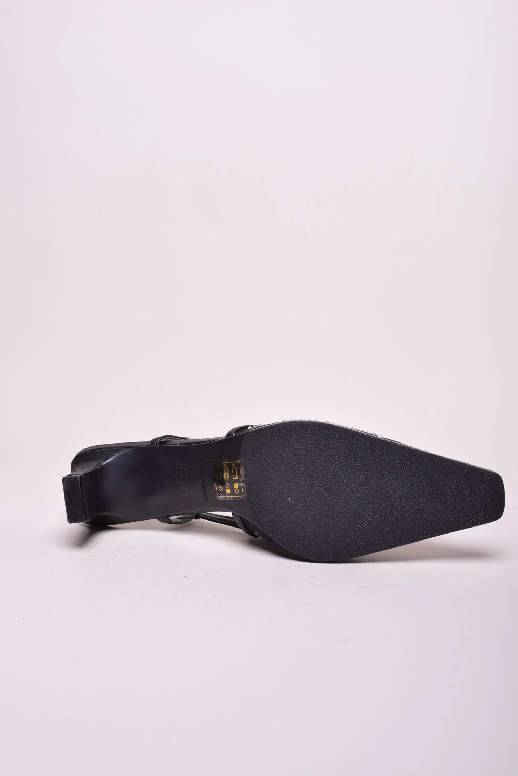 Pantofi dama cu pietricele, decupati in spate [2]