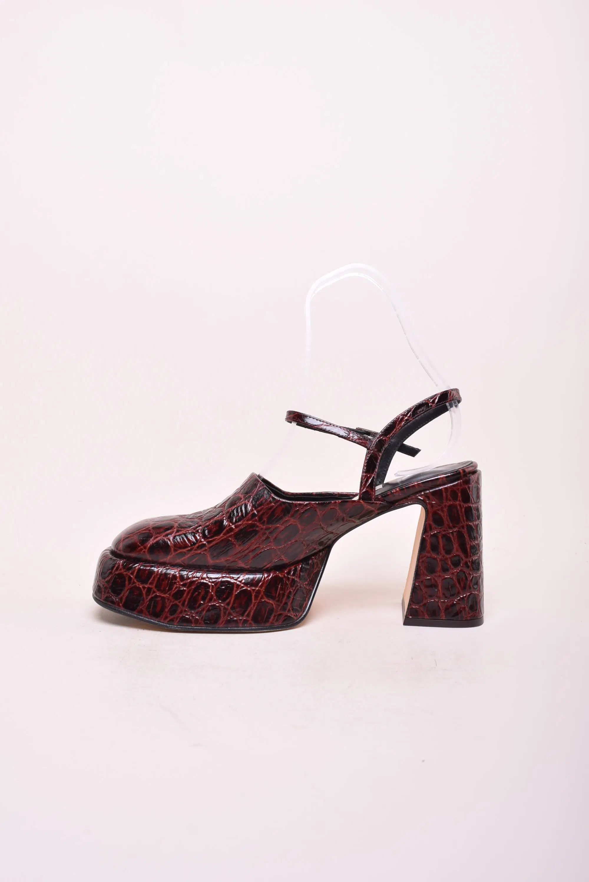 Pantofi dama cu platforma, decupati in spate [4]