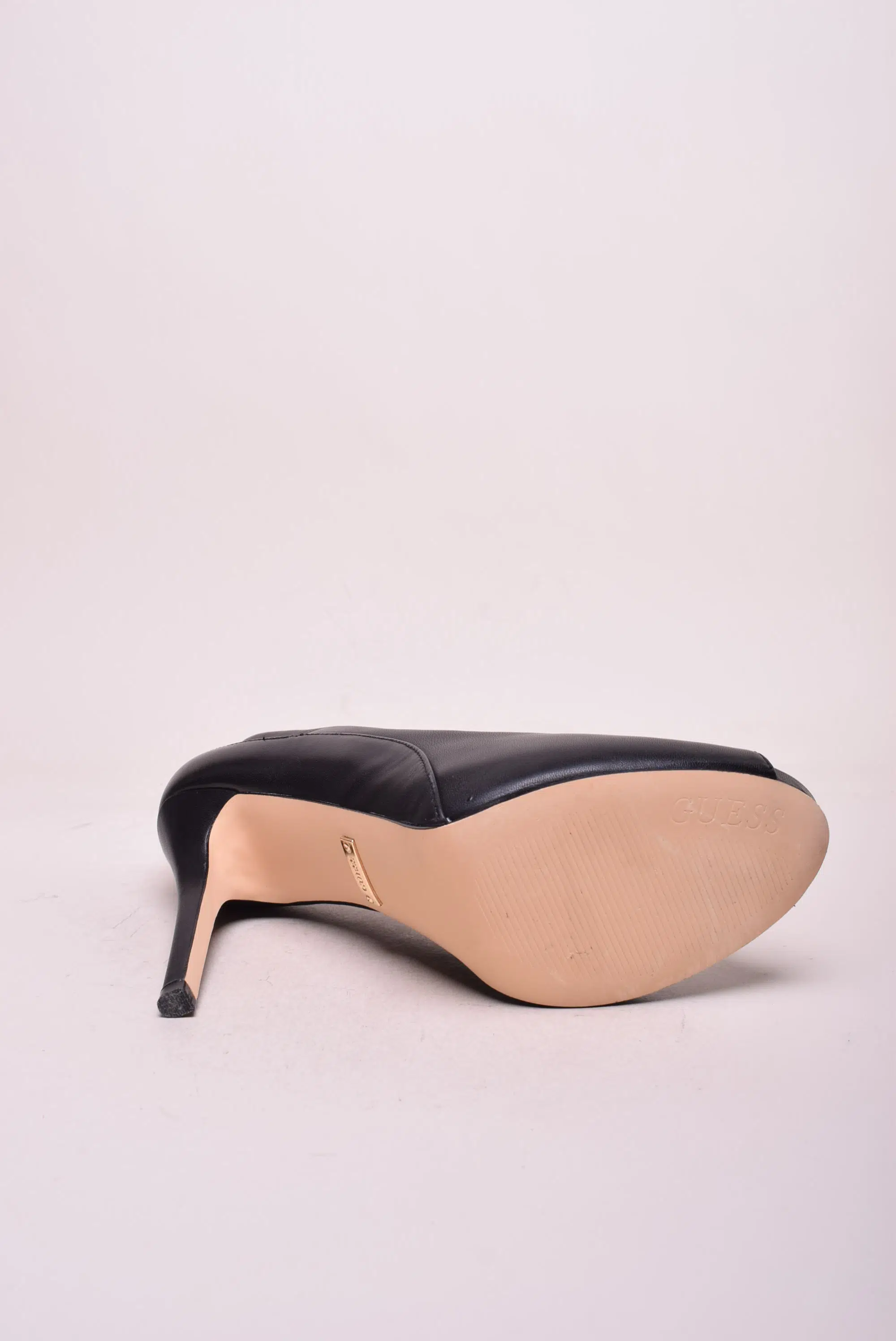 Pantofi dama decupati [2]