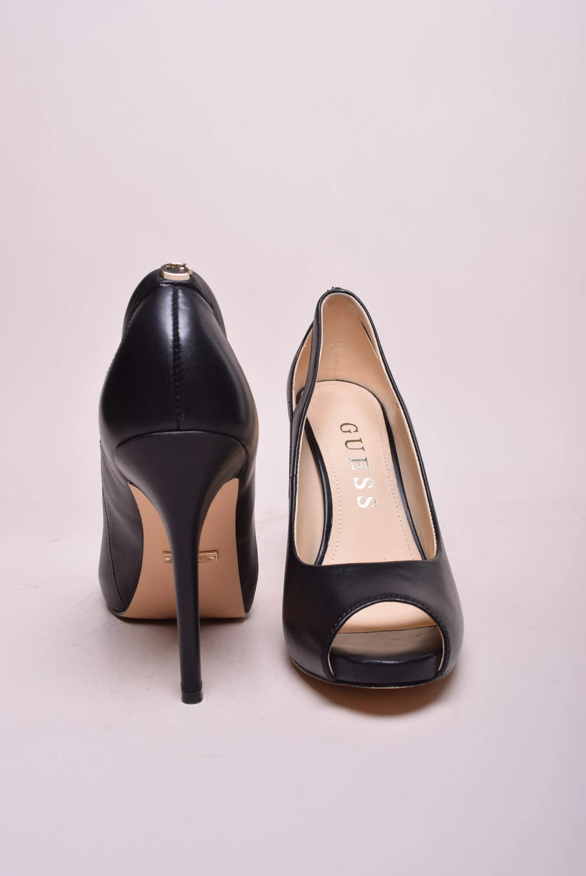 Pantofi dama decupati [3]