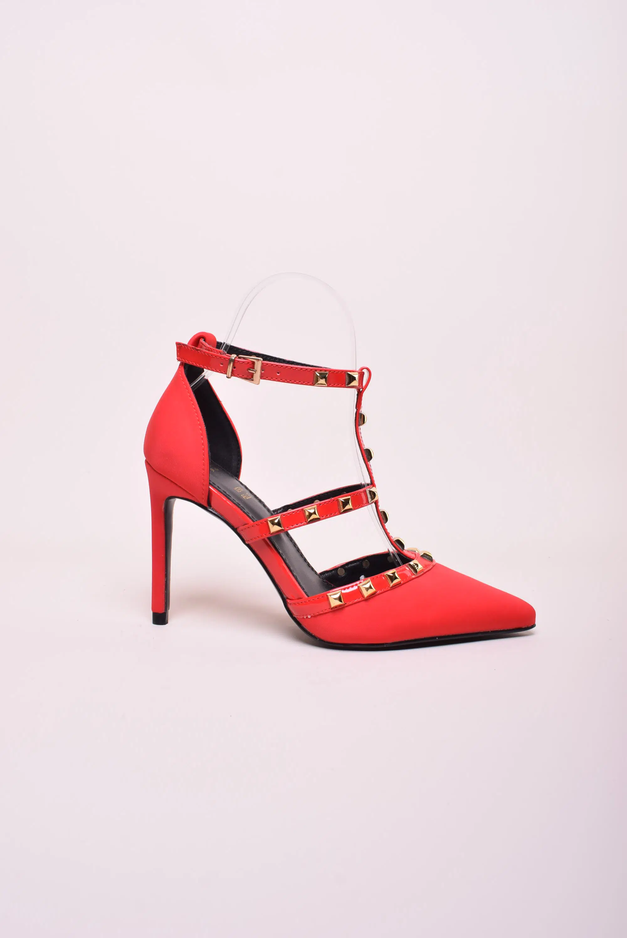 Pantofi dama stiletto decupati