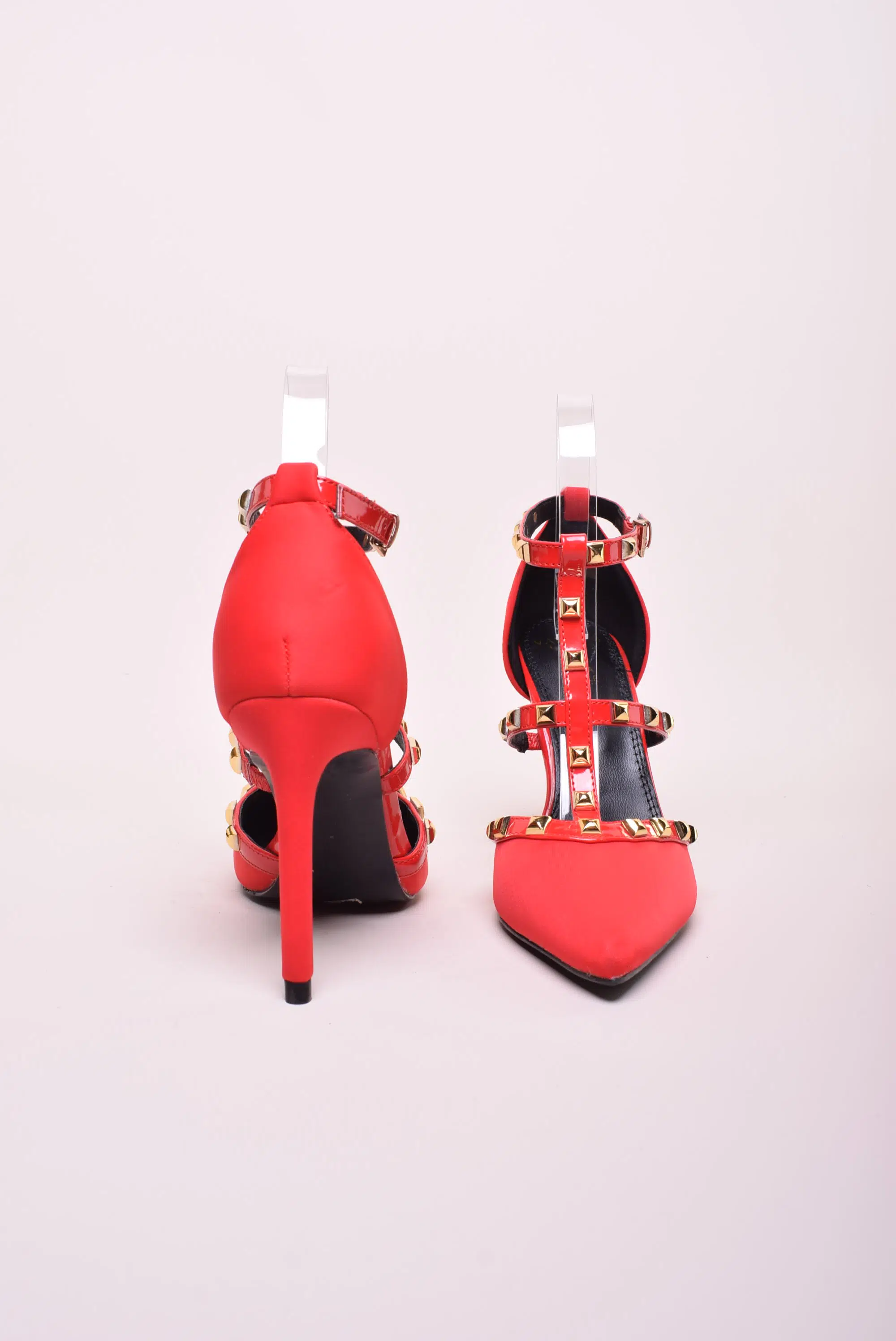 Pantofi dama stiletto decupati [3]