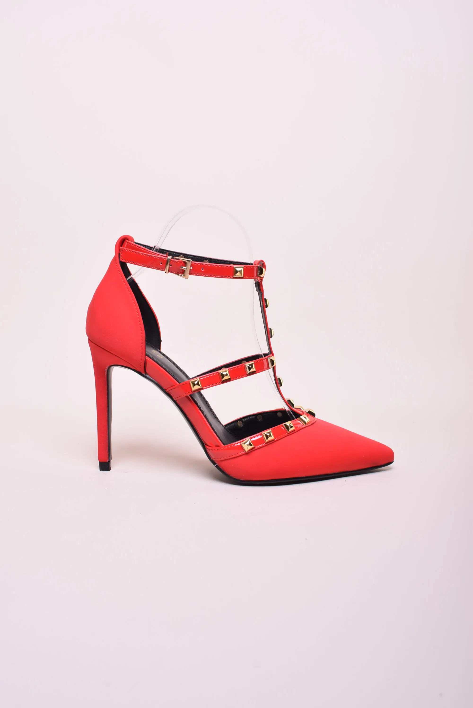 Pantofi dama stiletto decupati