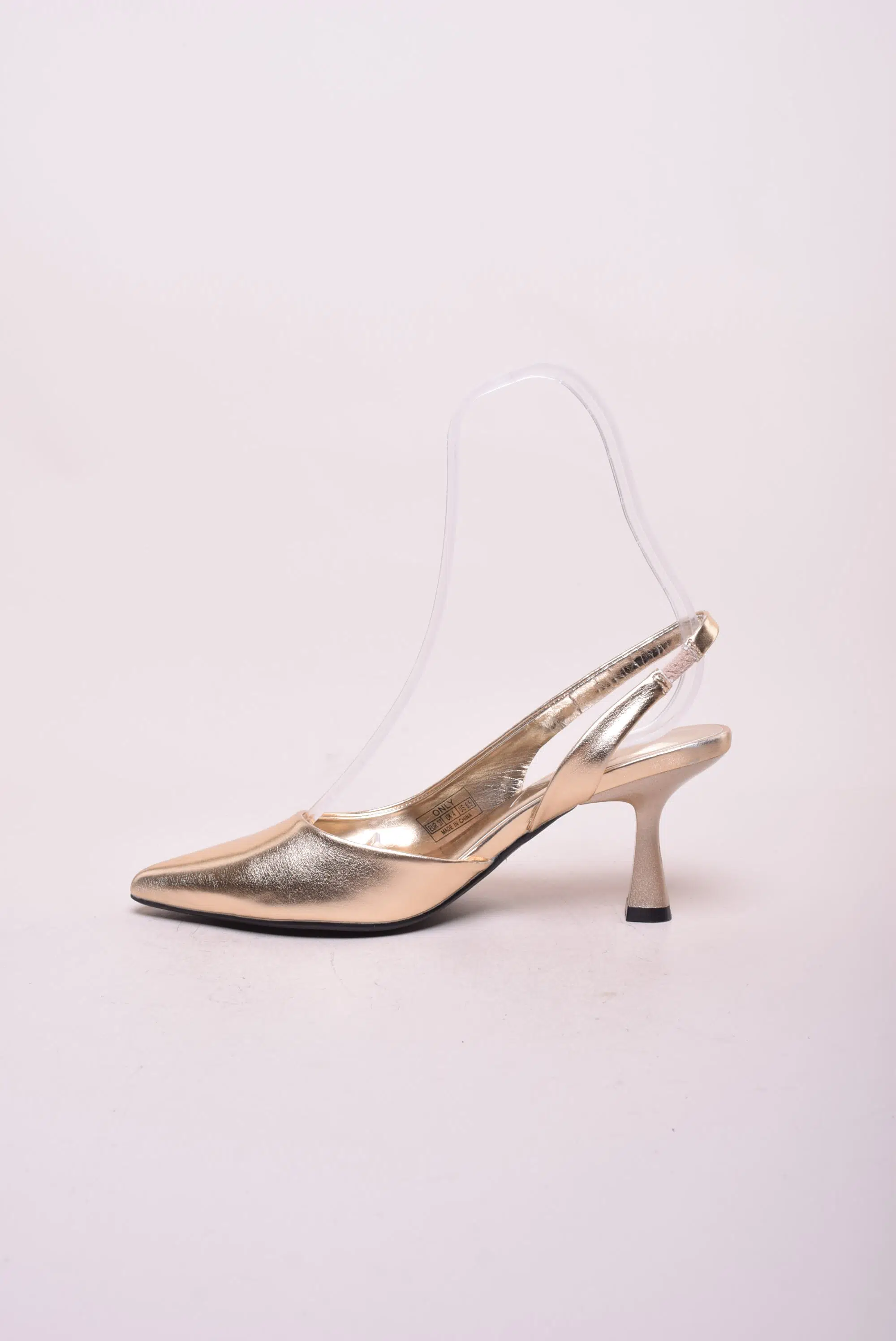 Pantofi dama stiletto decupati in spate [4]