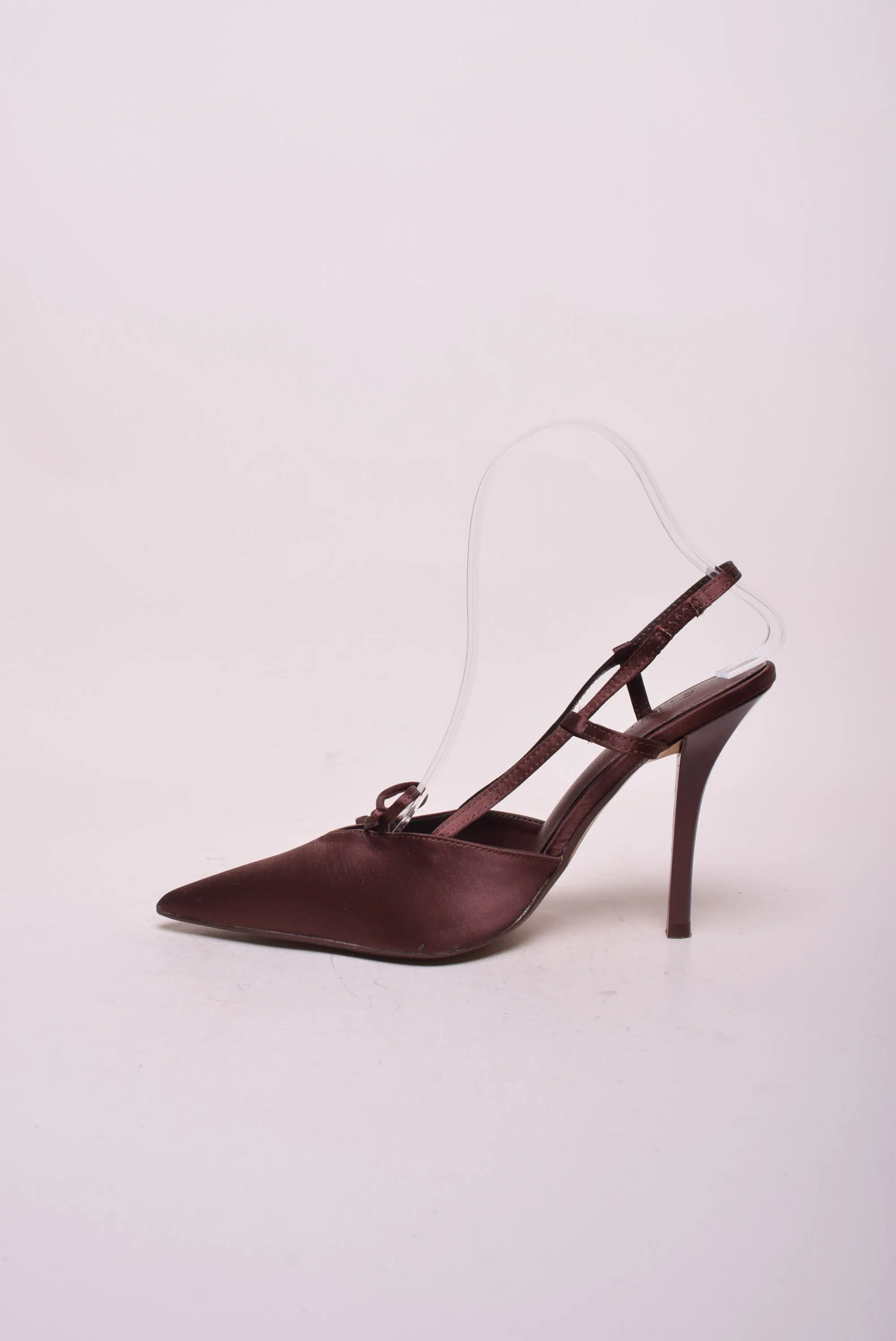 Pantofi dama stiletto decupati in spate [4]