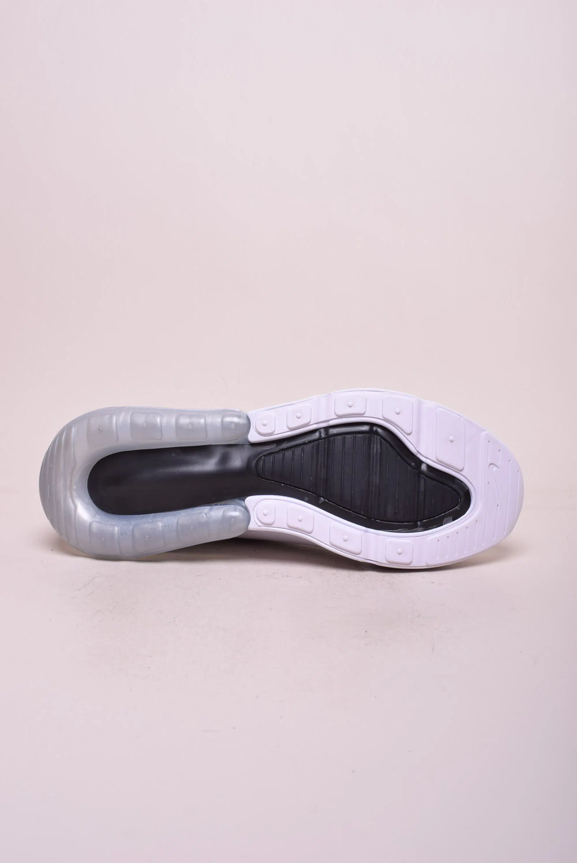 Pantofi sport barbati Air Max 270 [2]