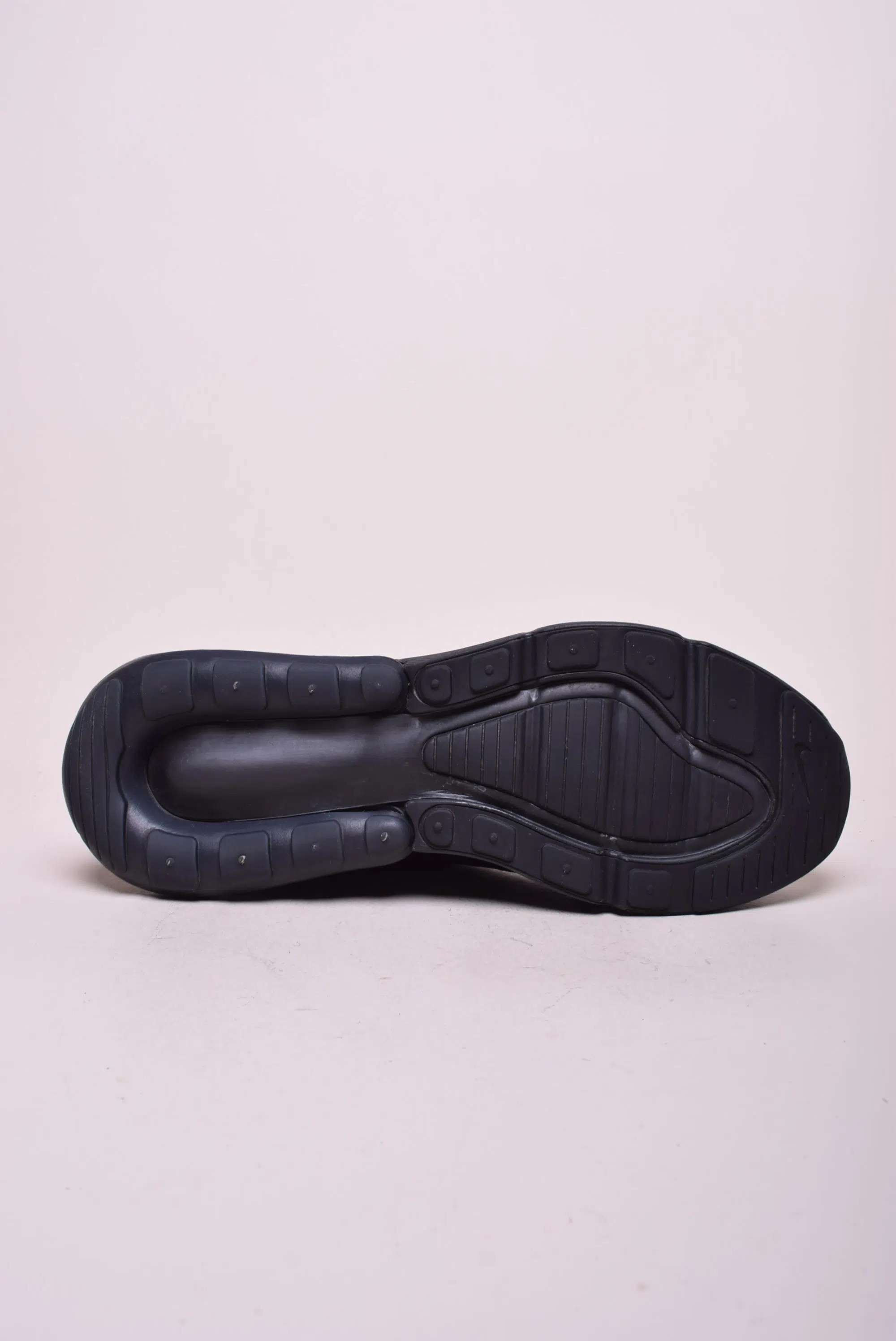 Pantofi sport barbati Air Max 270 [2]