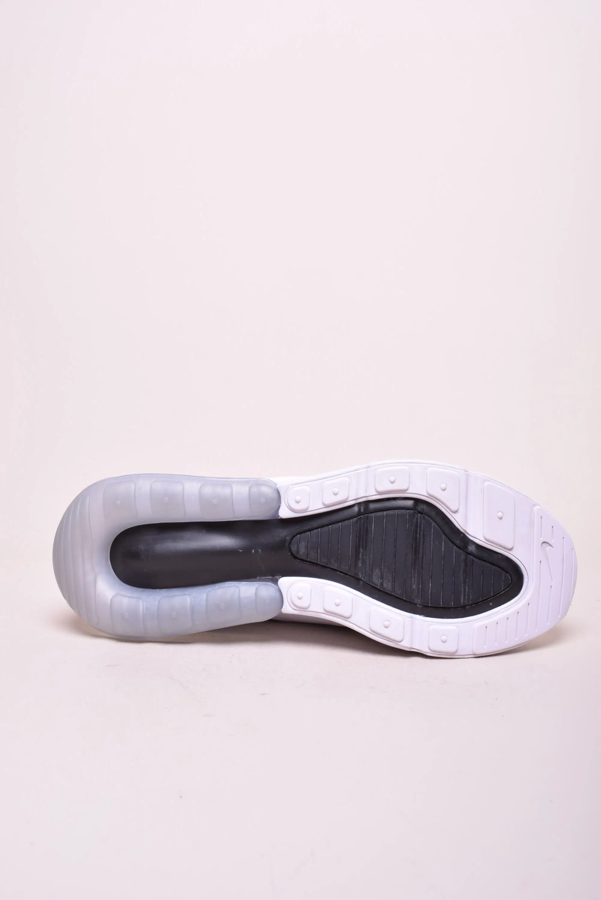 Pantofi sport barbati Air Max 270 [2]