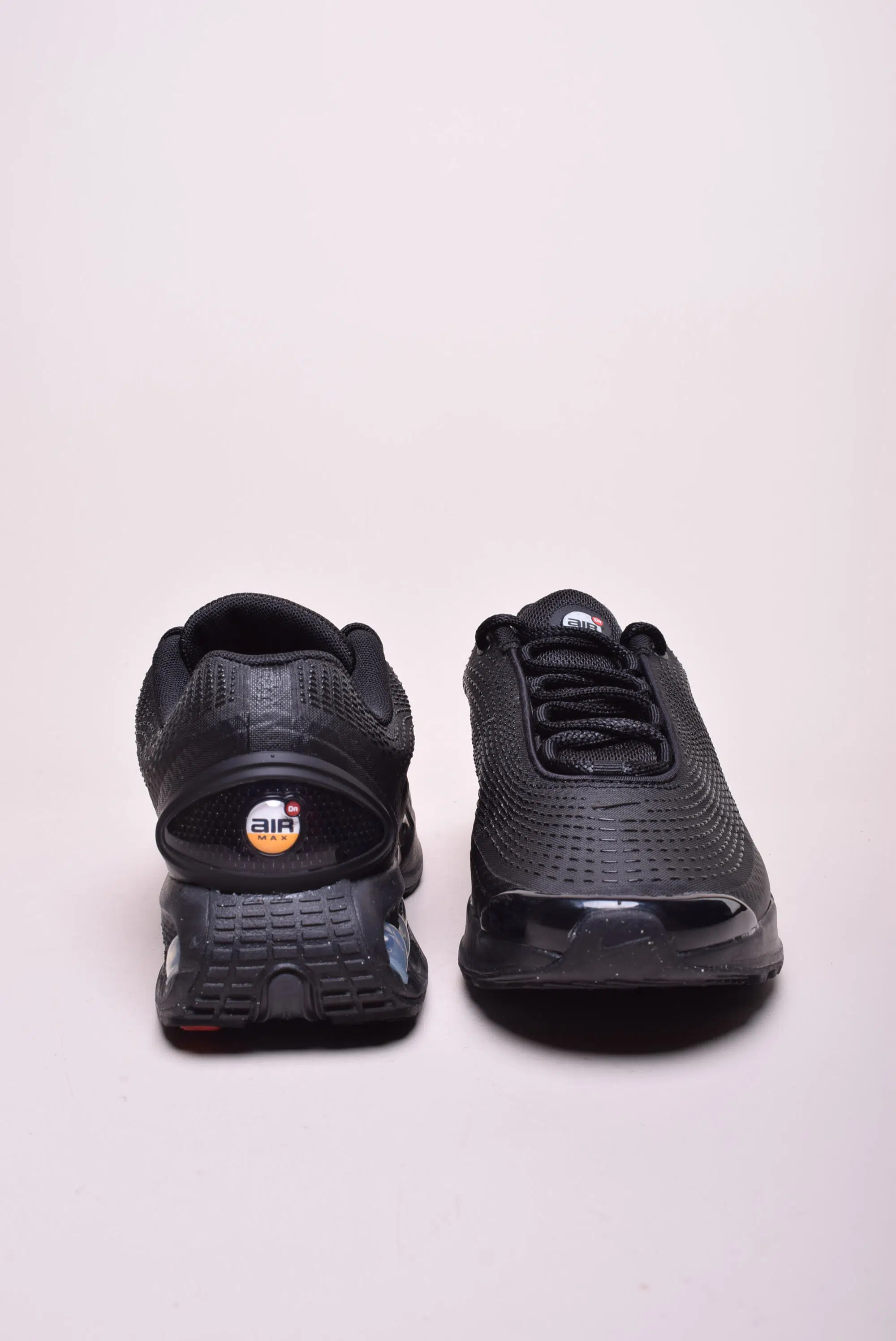 Pantofi sport barbati Air Max DN [3]