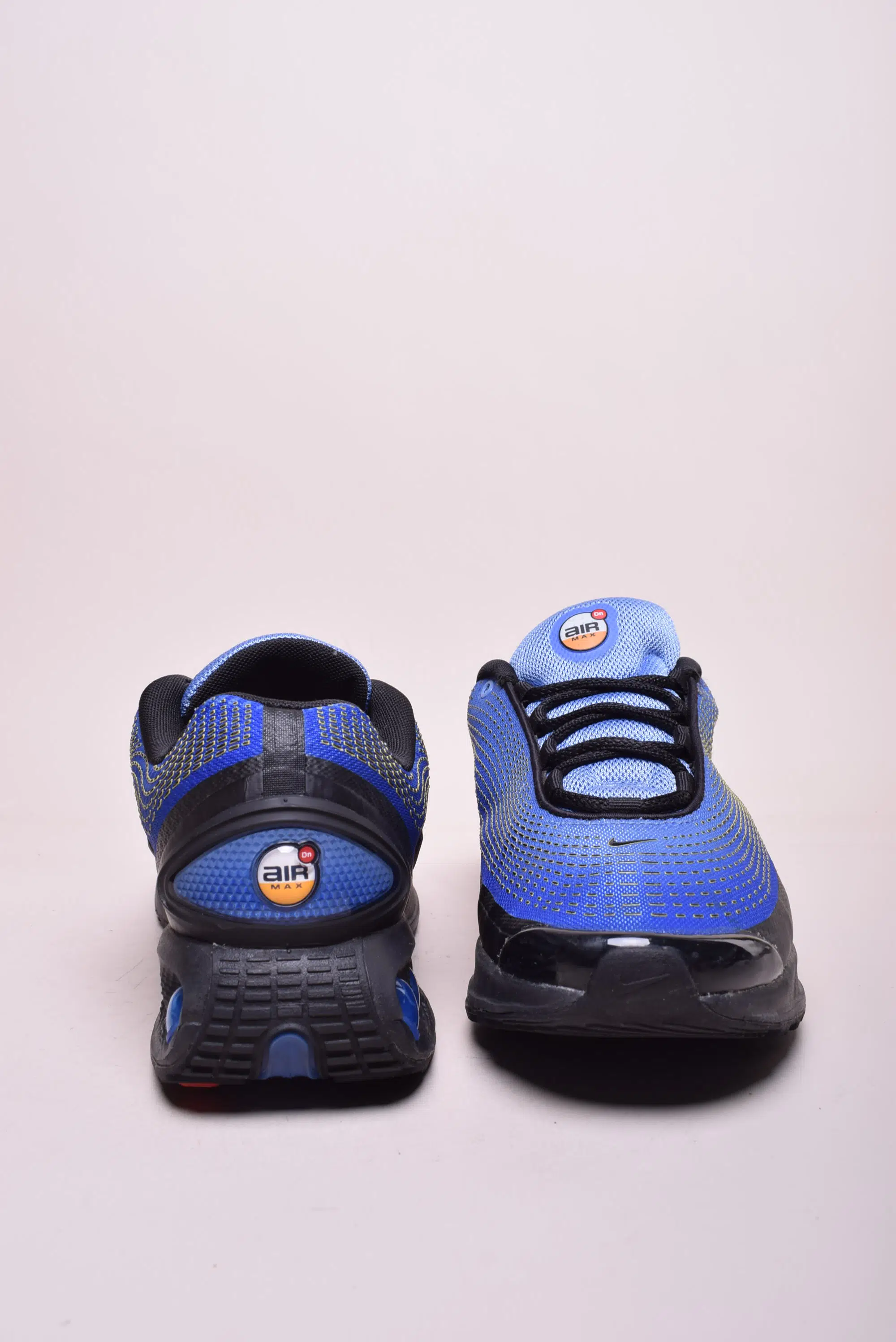 Pantofi sport barbati Air Max DN [3]