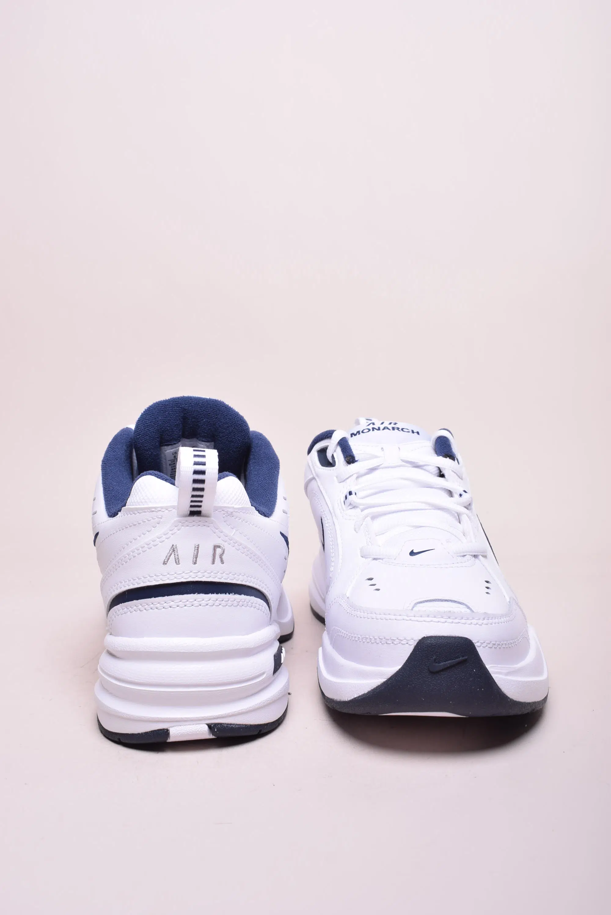 Pantofi sport barbati Air Monarch [3]