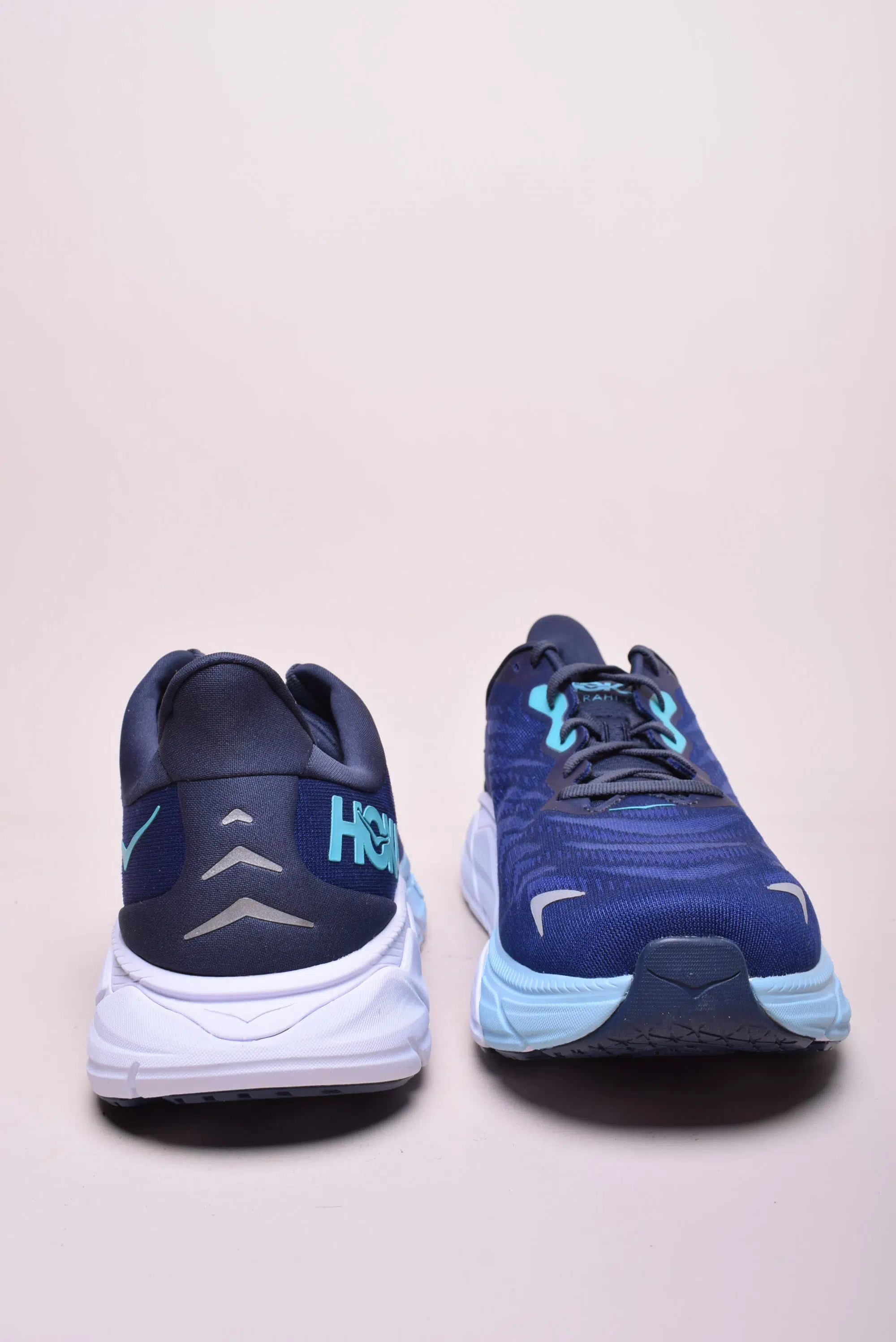 Pantofi sport barbati Arahi 6 [3]