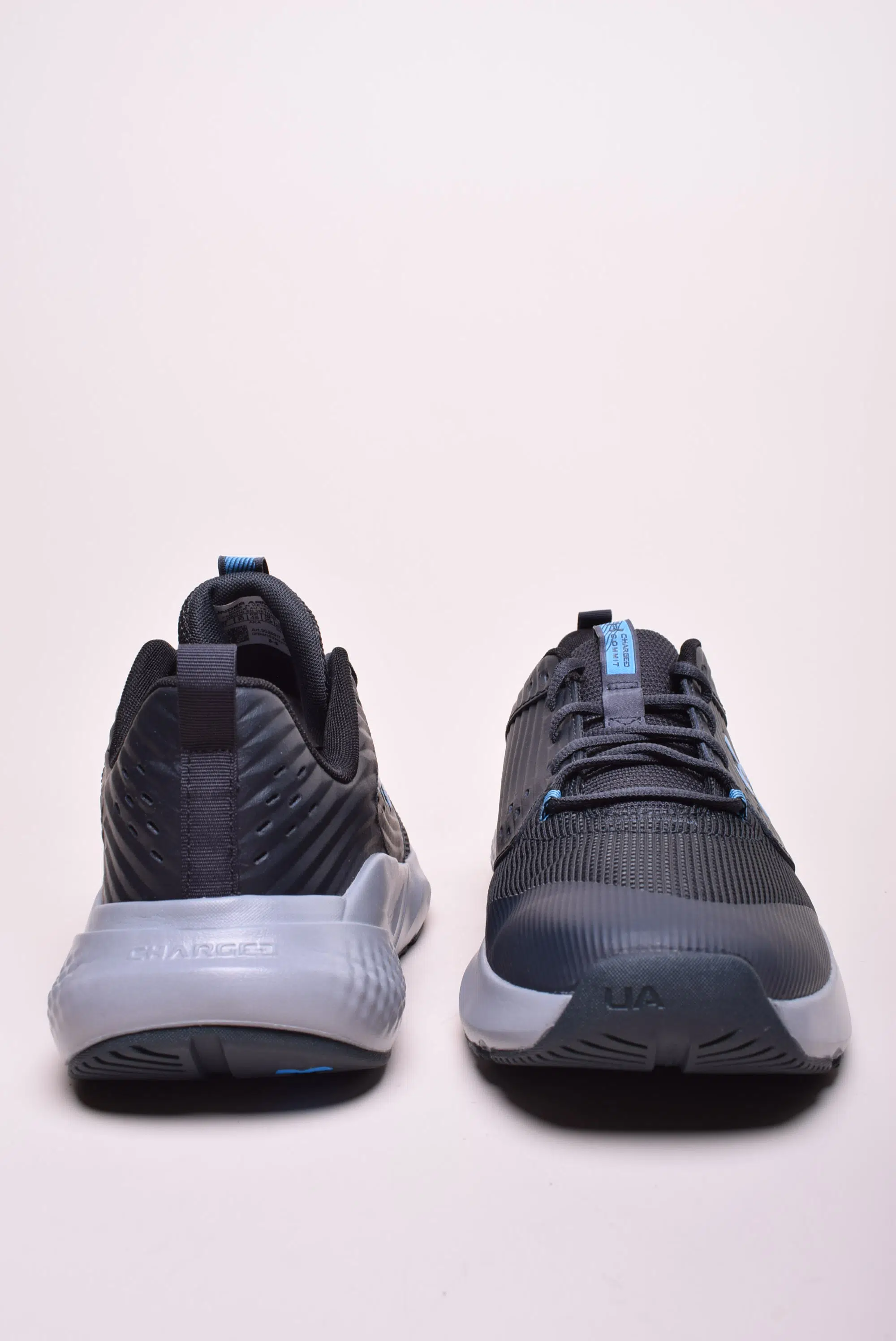 Pantofi sport barbati Charged Commit TR 4 [3]