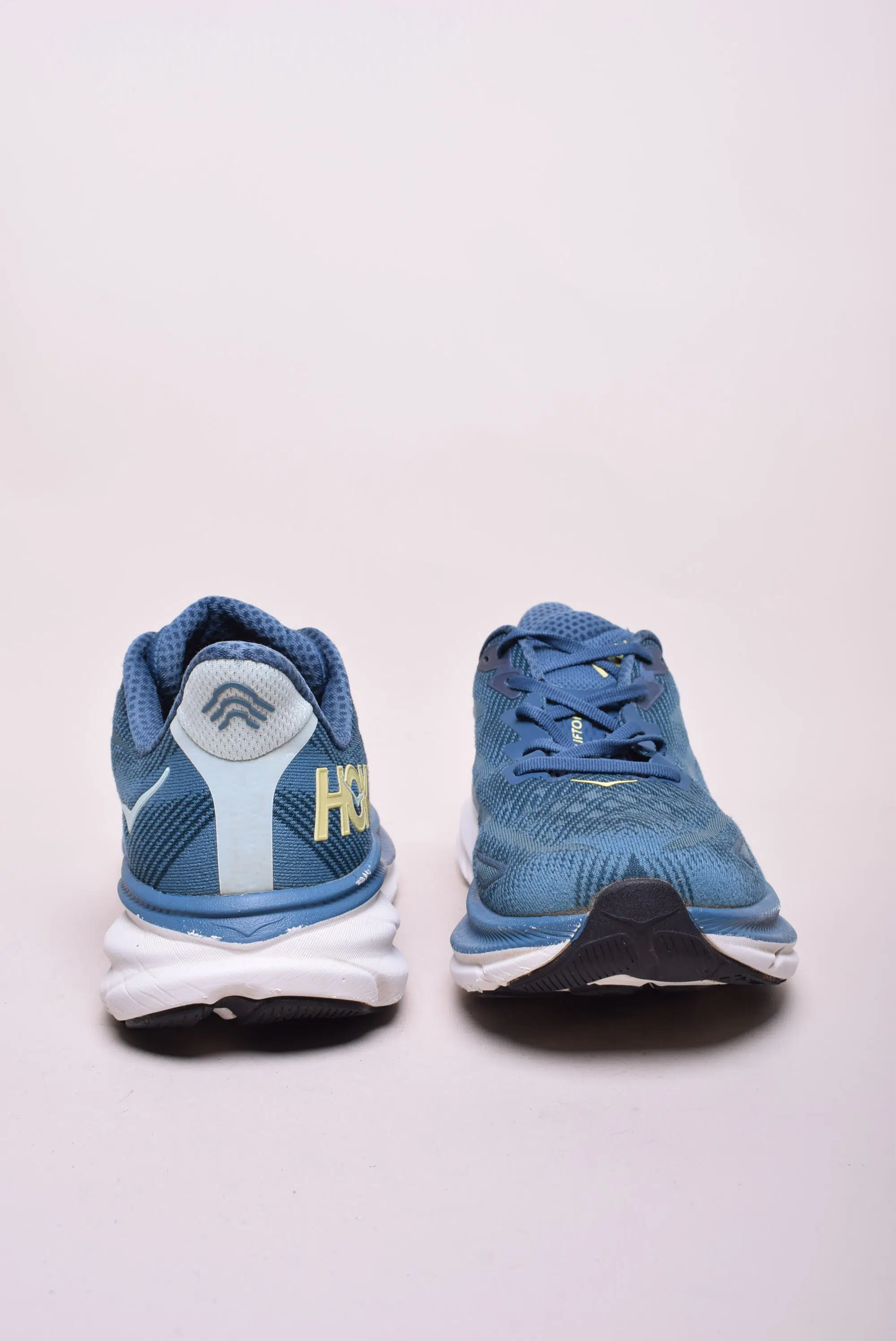 Pantofi sport barbati Clifton 9 [3]