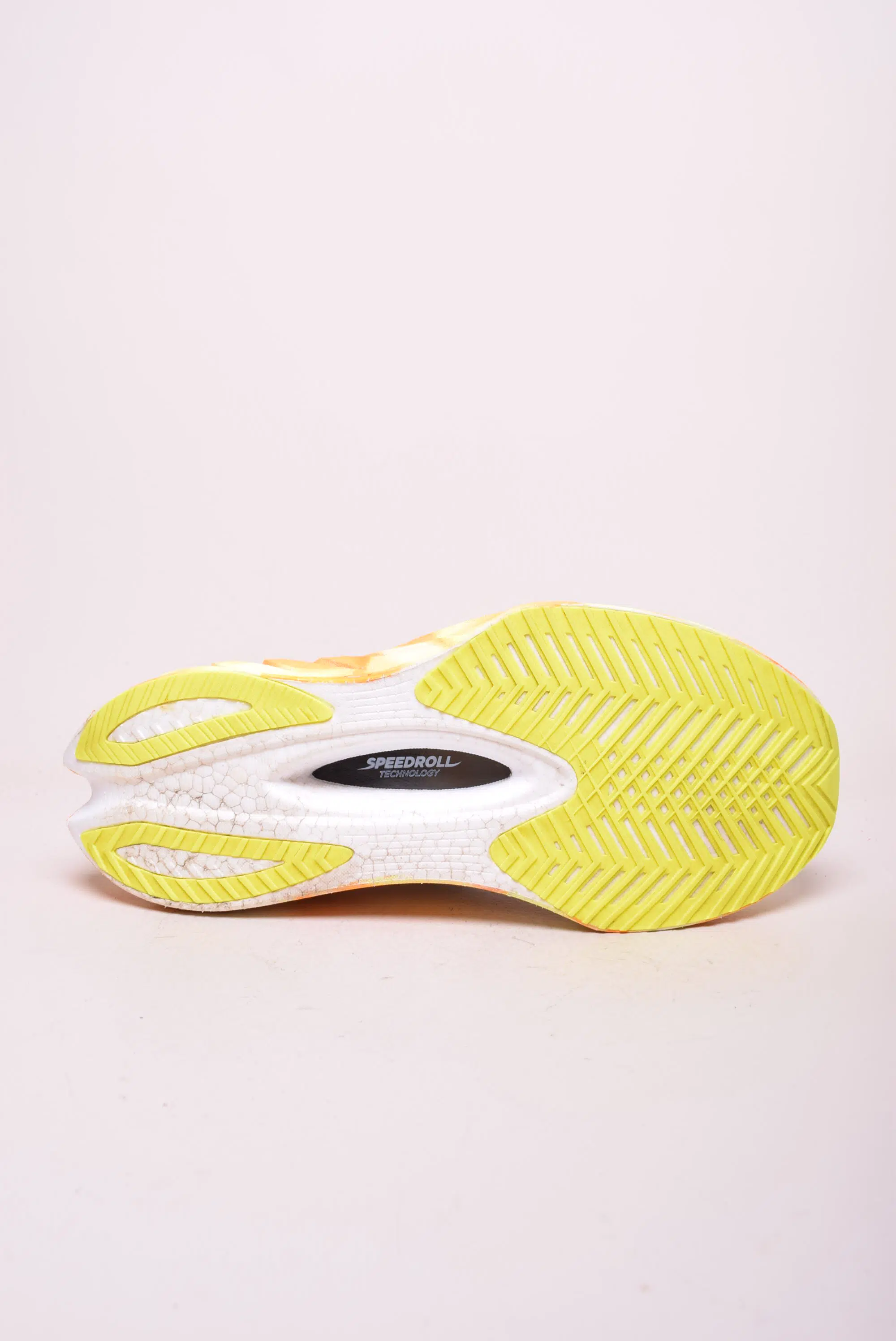 Pantofi sport barbati Endorphin Pro 4 [2]