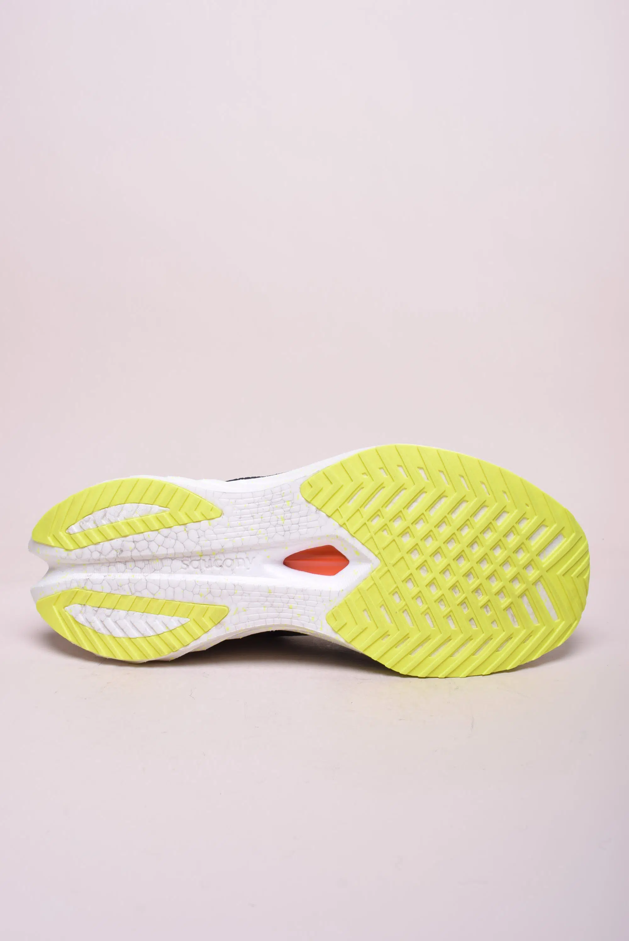 Pantofi sport barbati Endorphin Speed 4 [2]