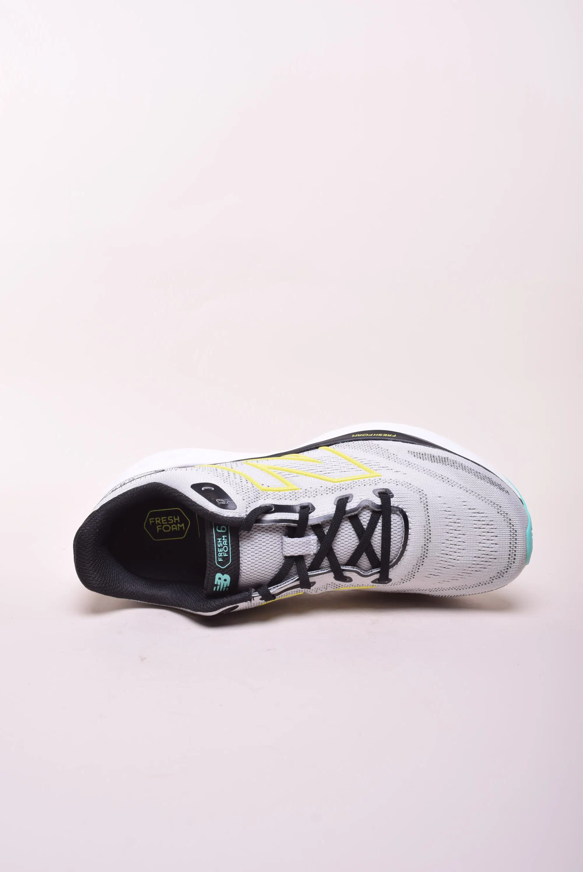 Pantofi sport barbati Fresh Foam 680 [4]