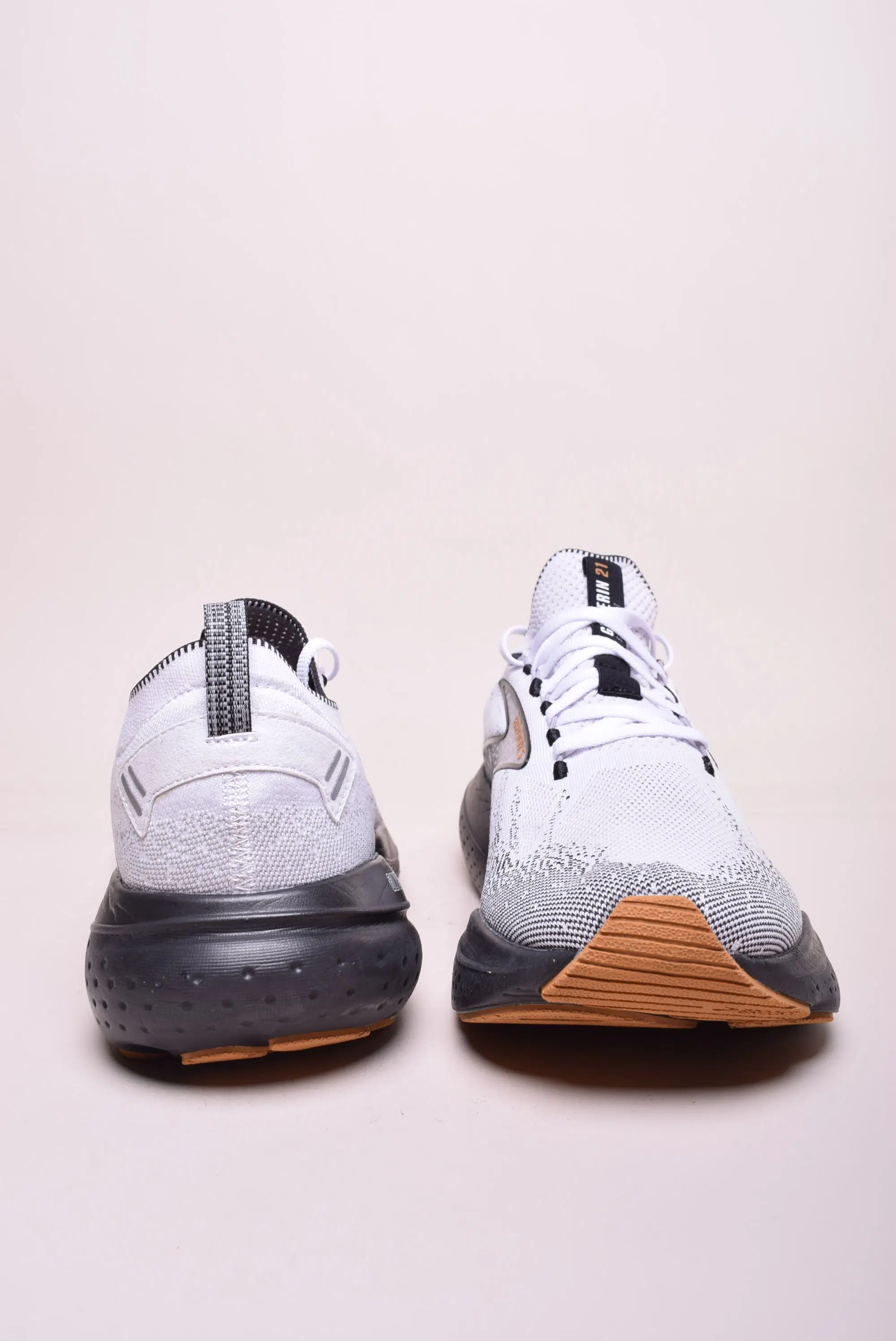 Pantofi sport barbati Glycerin StealthFit 21 [3]