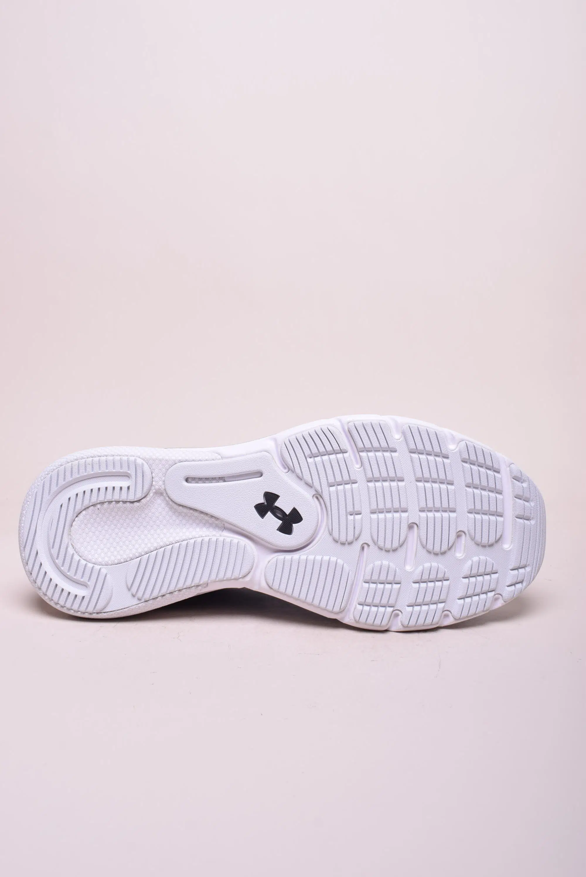 Pantofi sport barbati Hovr Turbulence 2 [2]