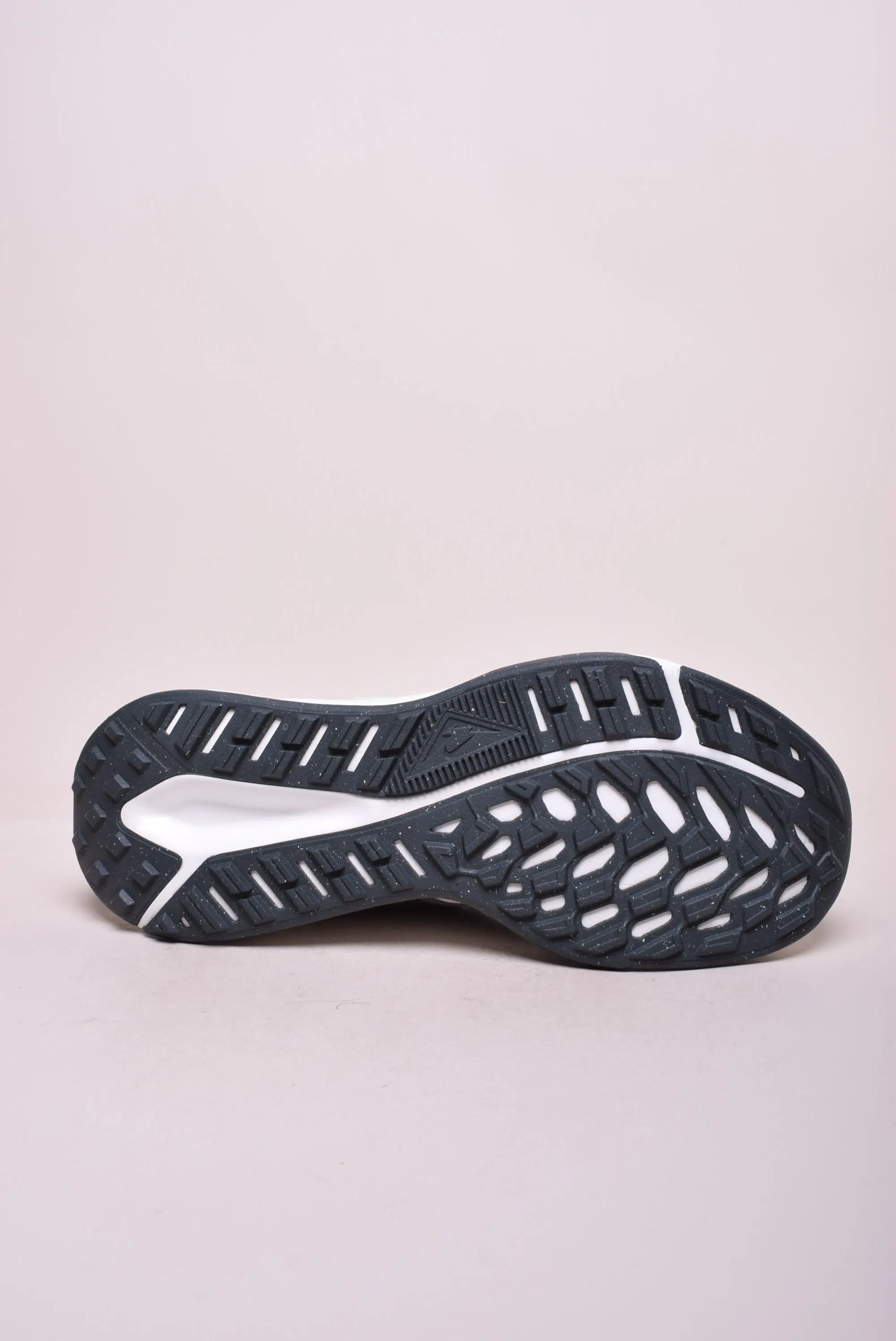 Pantofi sport barbati Juniper Trail 2 NN [2]