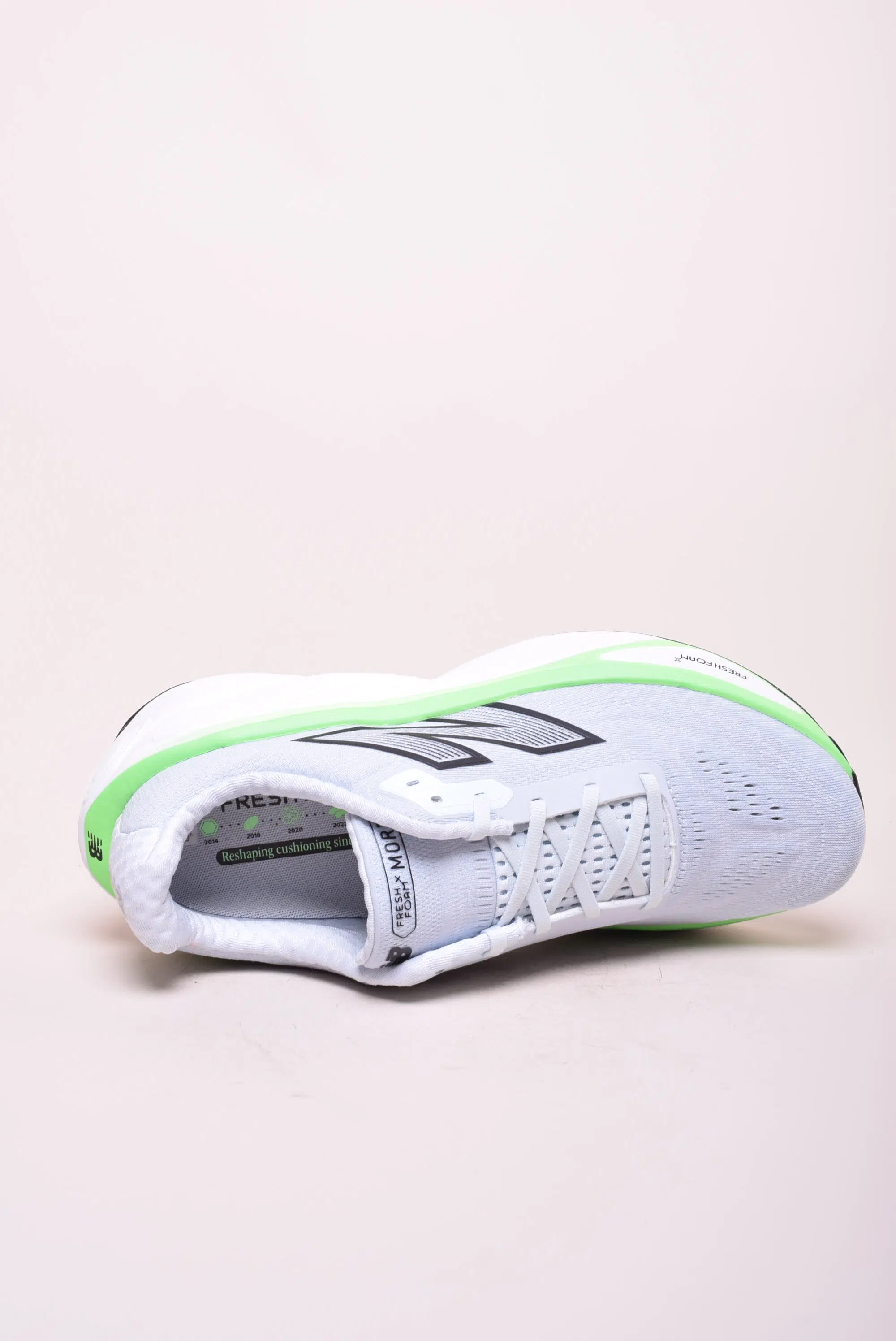 Pantofi sport barbati More v5 [4]