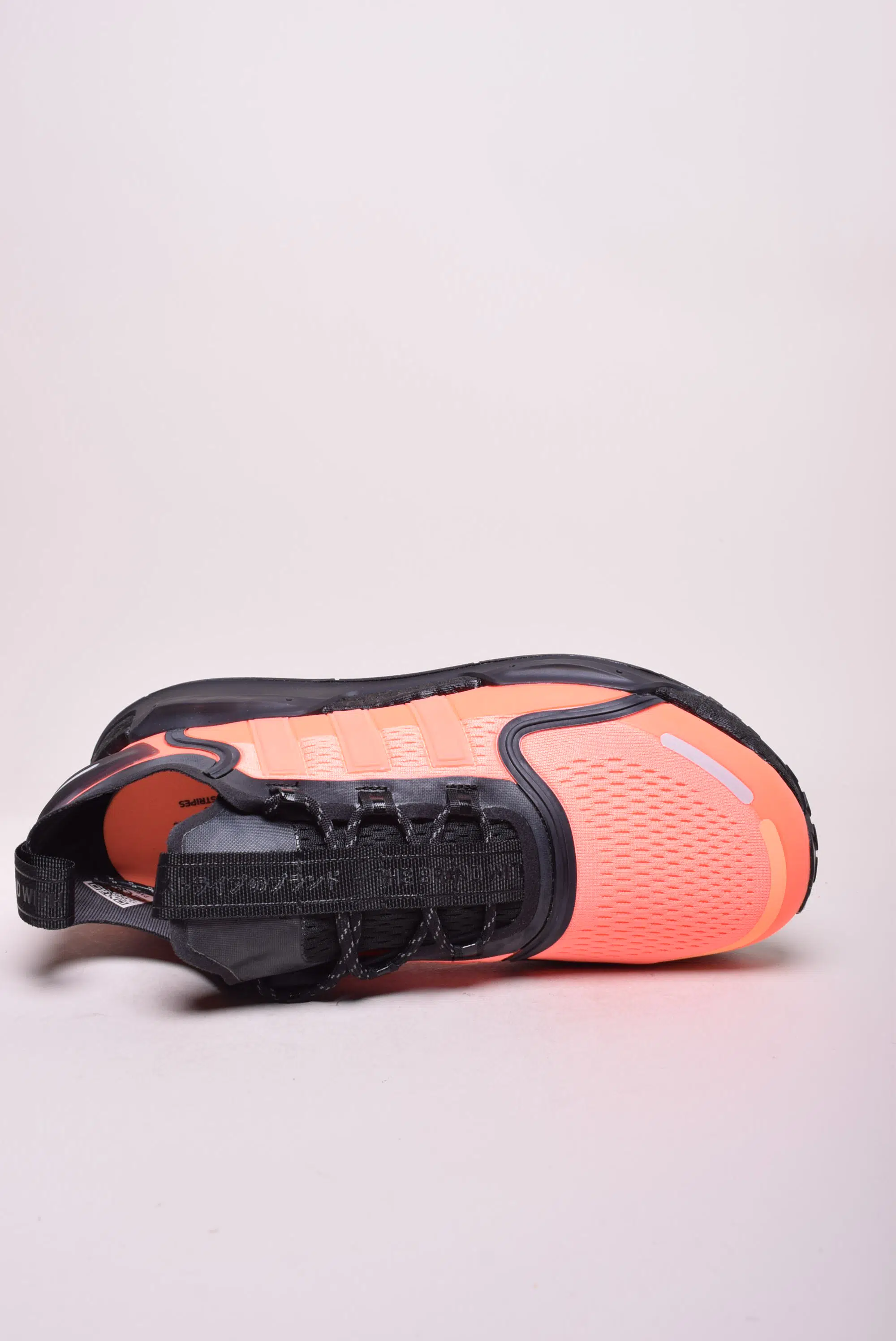 Pantofi sport barbati NMD_V3 [4]
