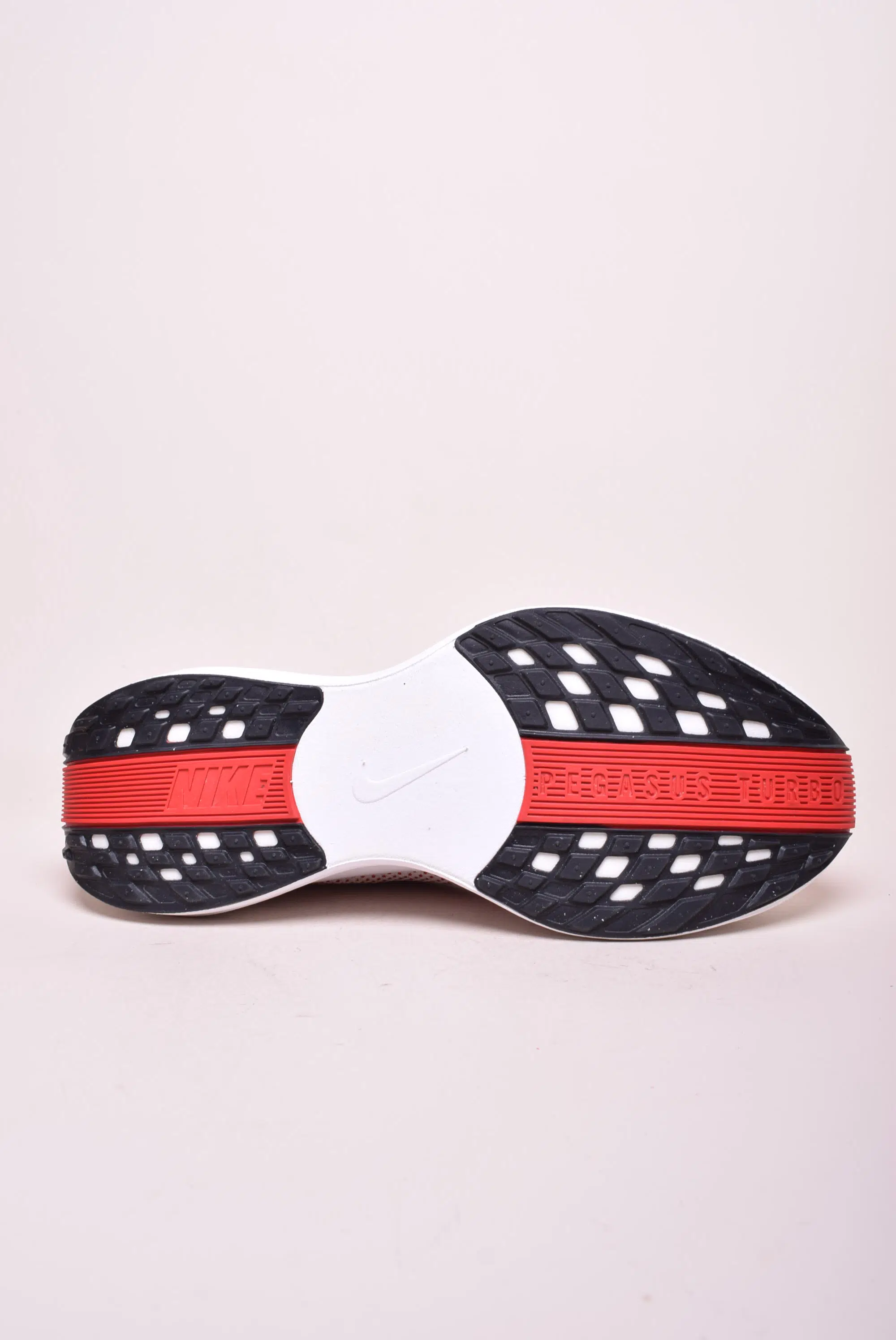 Pantofi sport barbati Pegasus Plus [2]