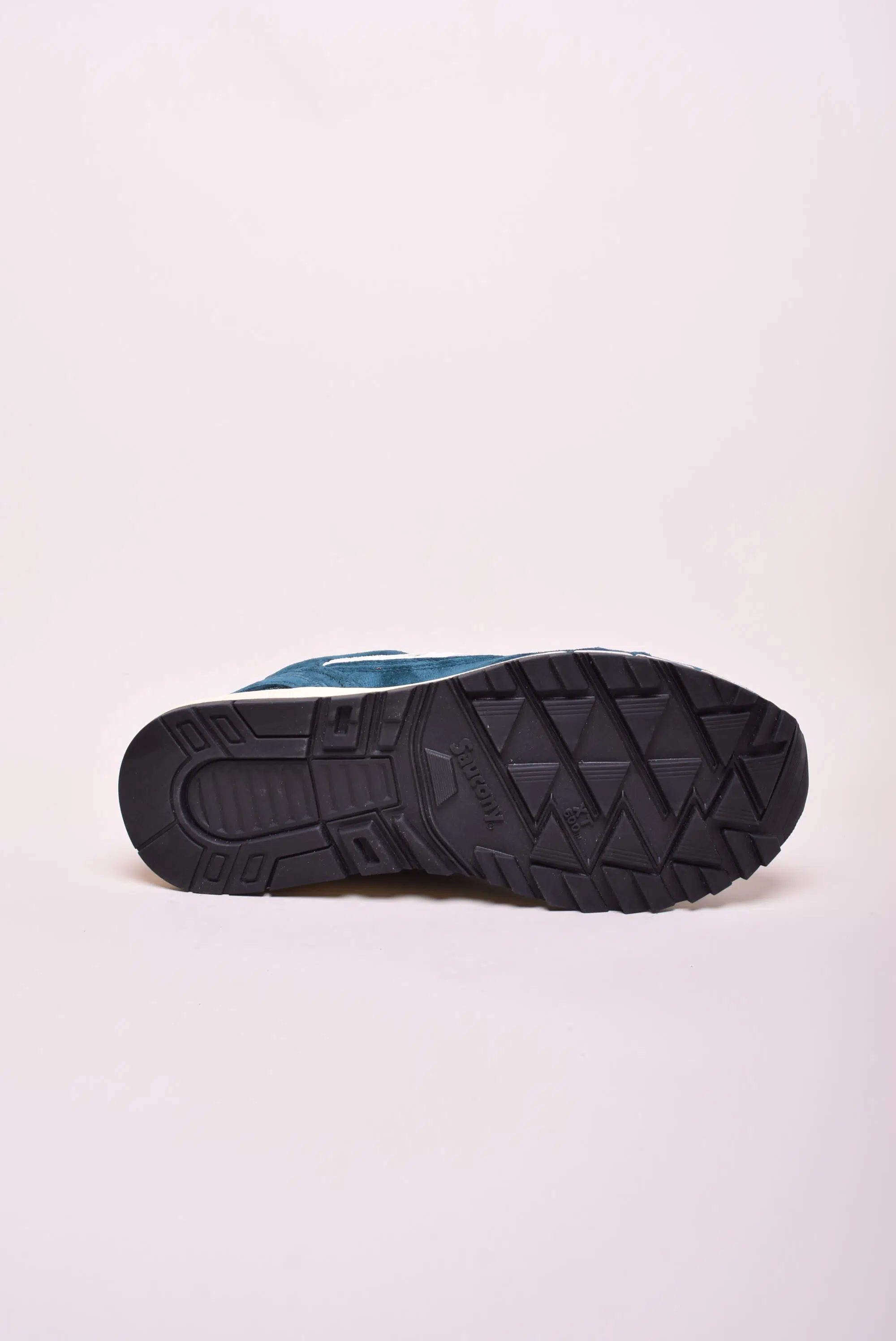 Pantofi sport barbati Shadow 6000 [2]