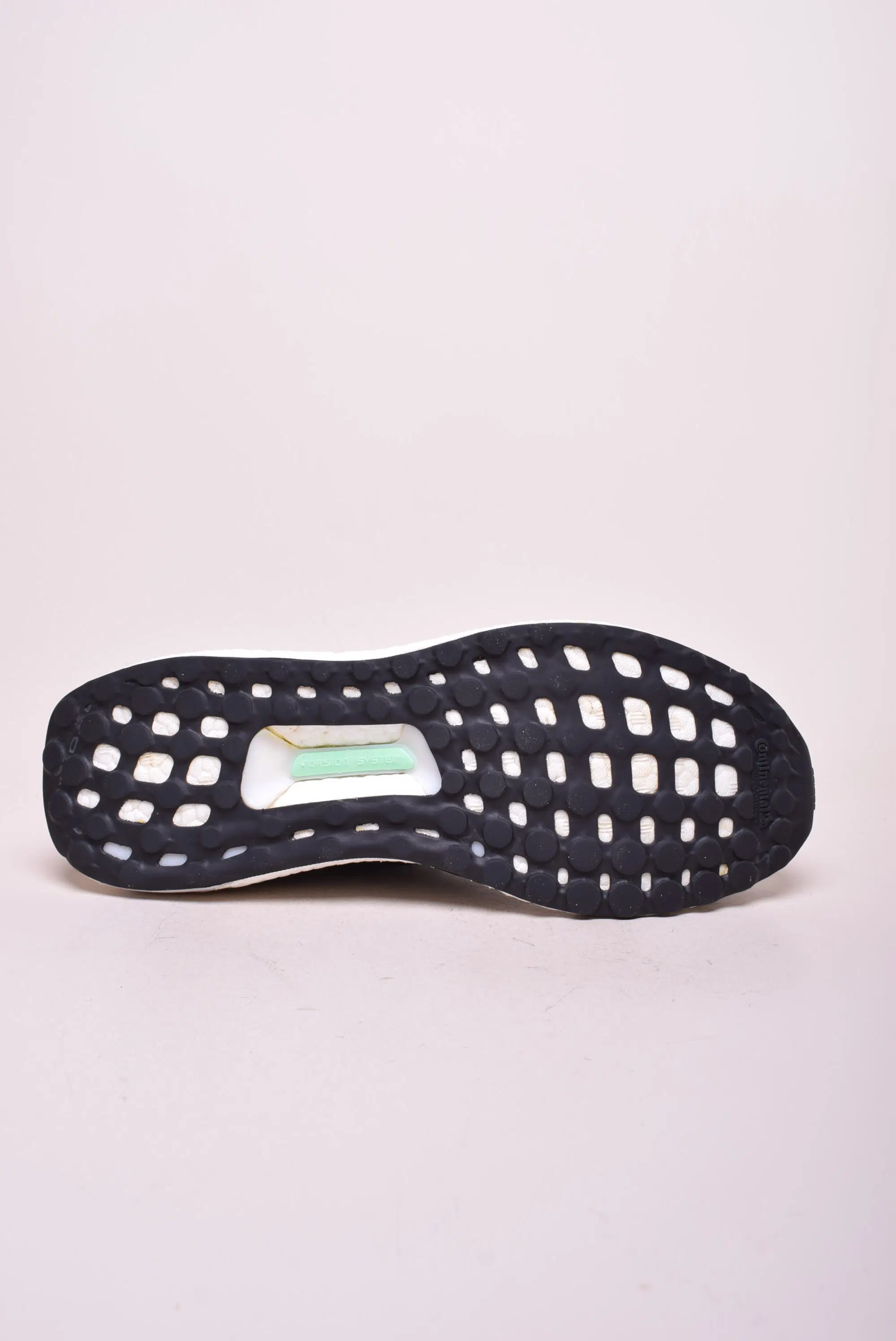 Pantofi sport barbati Ultraboost 1.0 [2]