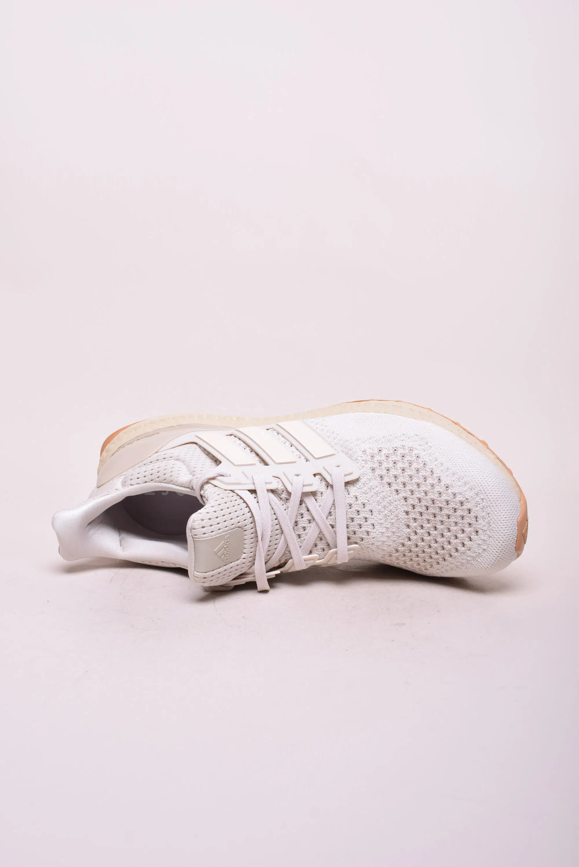 Pantofi sport barbati Ultraboost 1.0 [4]