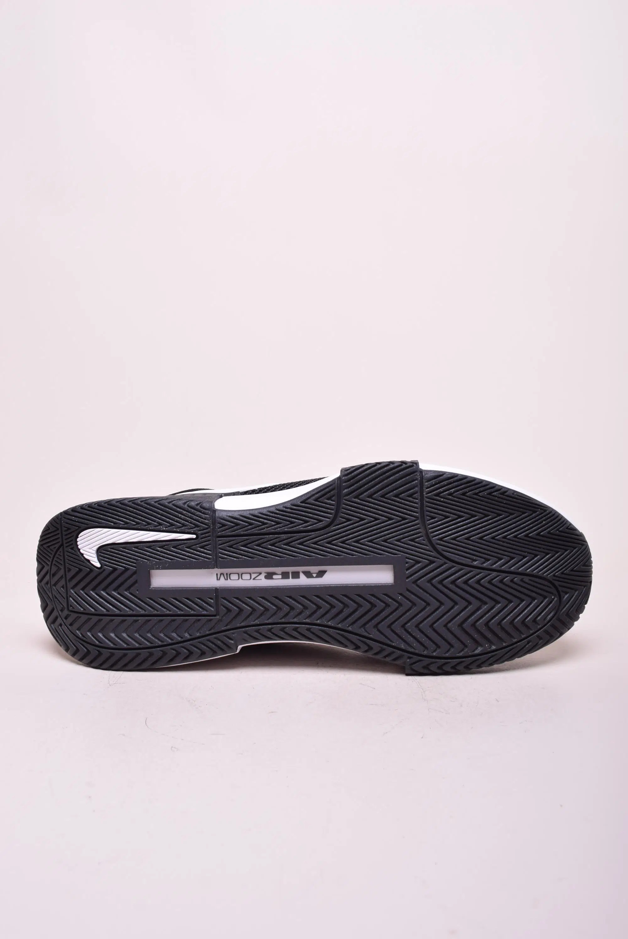 Pantofi sport barbati Zoom GP Challenge 1 HC [2]