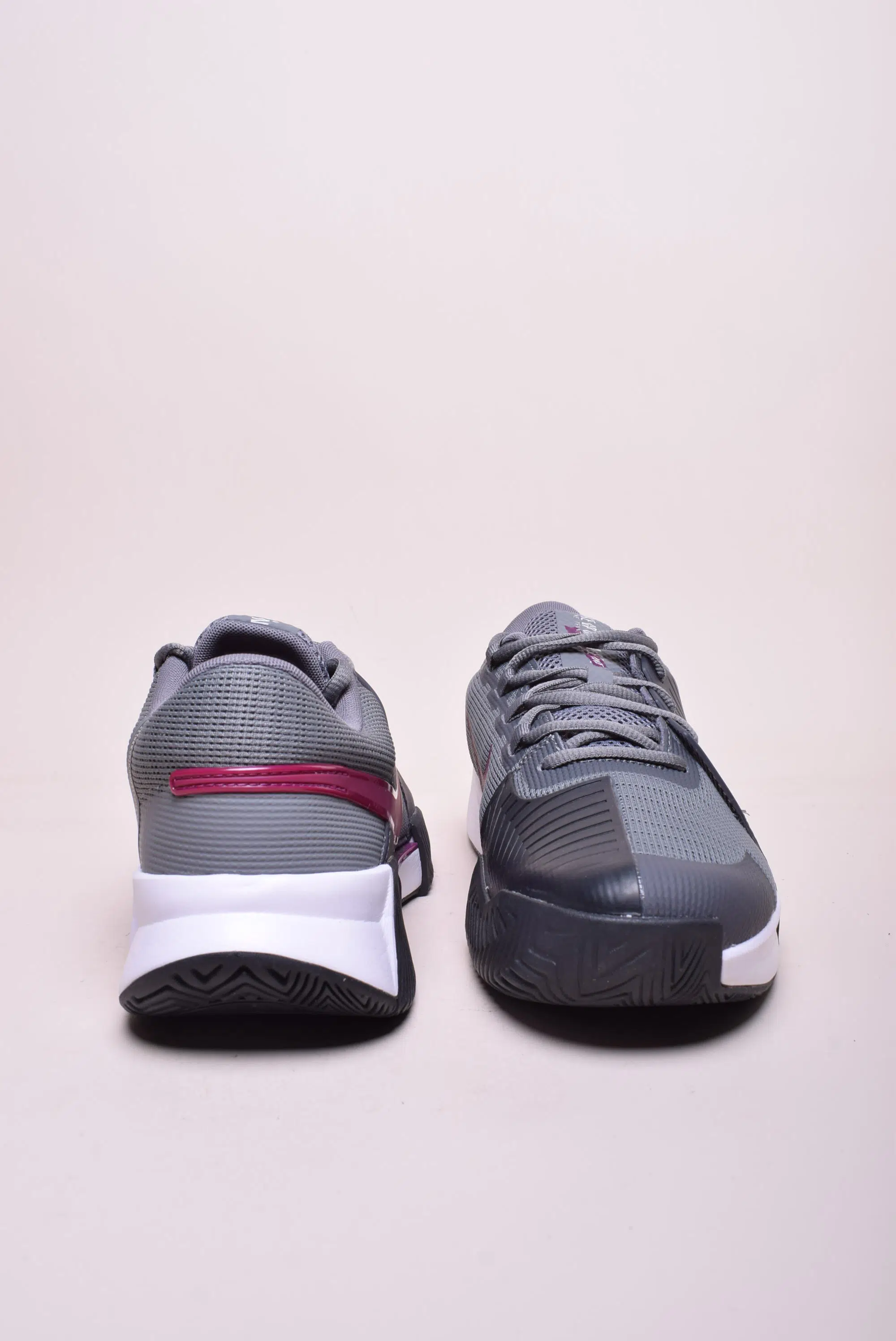 Pantofi sport barbati Zoom GP Challenge 1 HC [3]