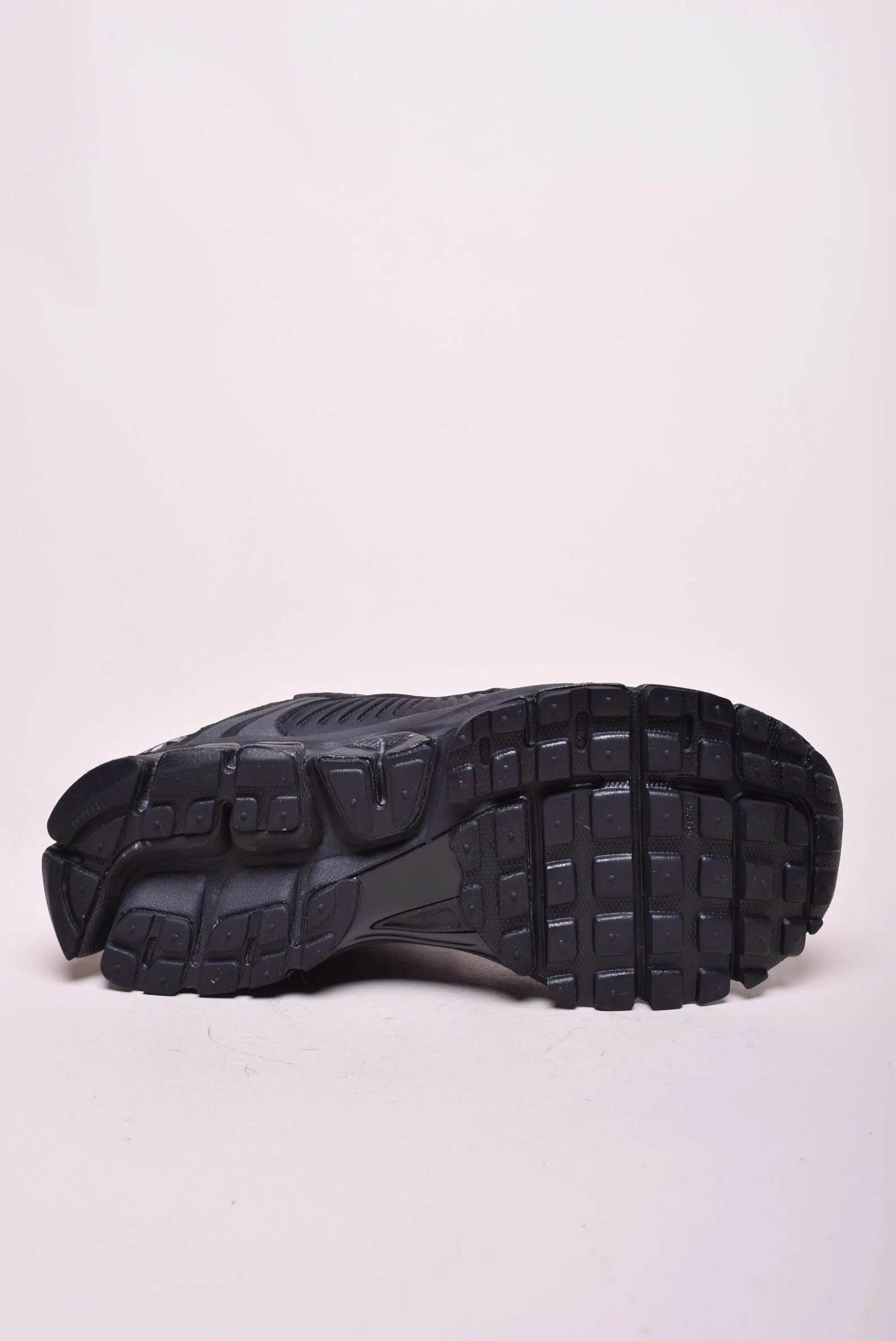 Pantofi sport barbati Zoom Vomero 5 [2]