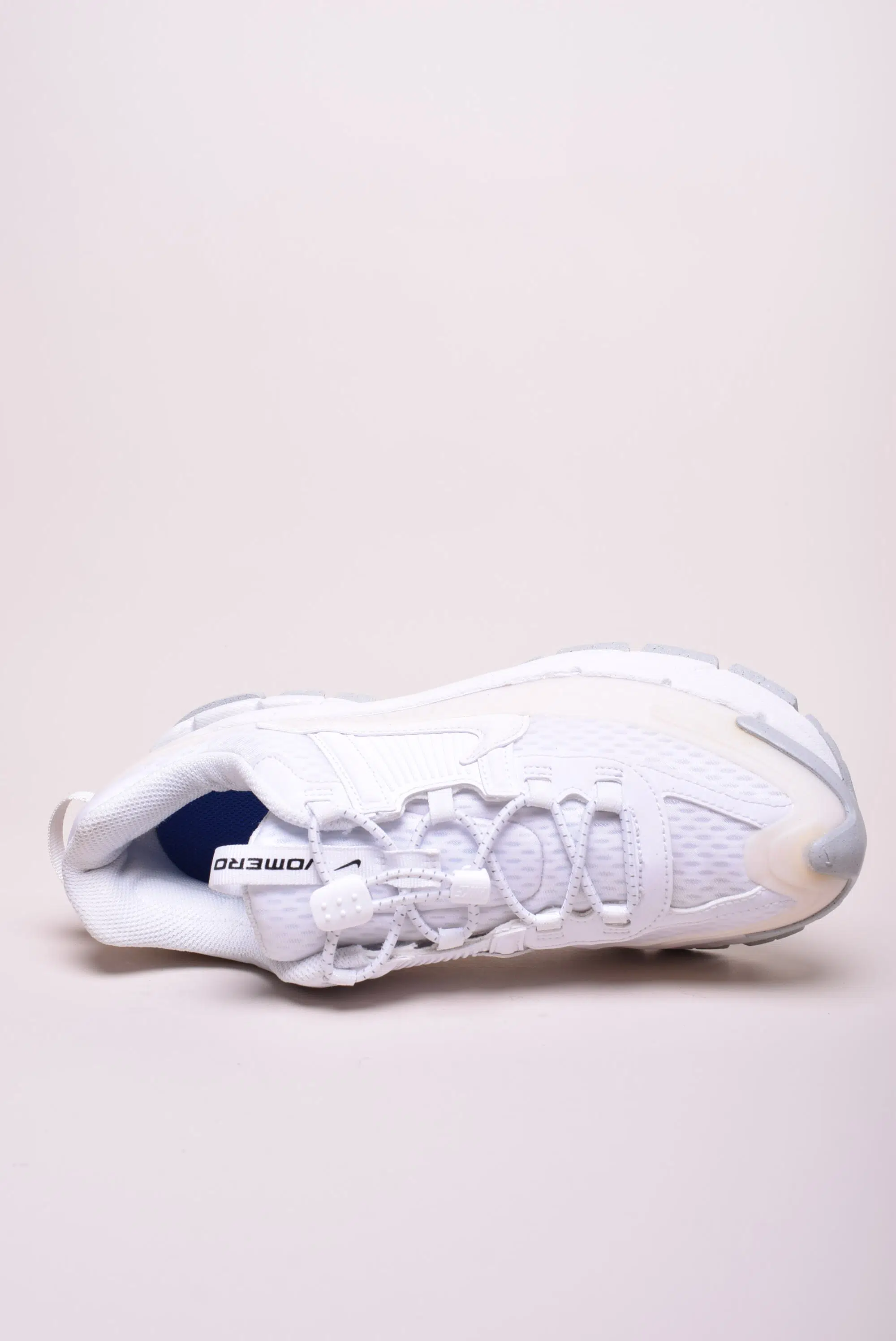 Pantofi sport barbati Zoom Vomero Roam [4]