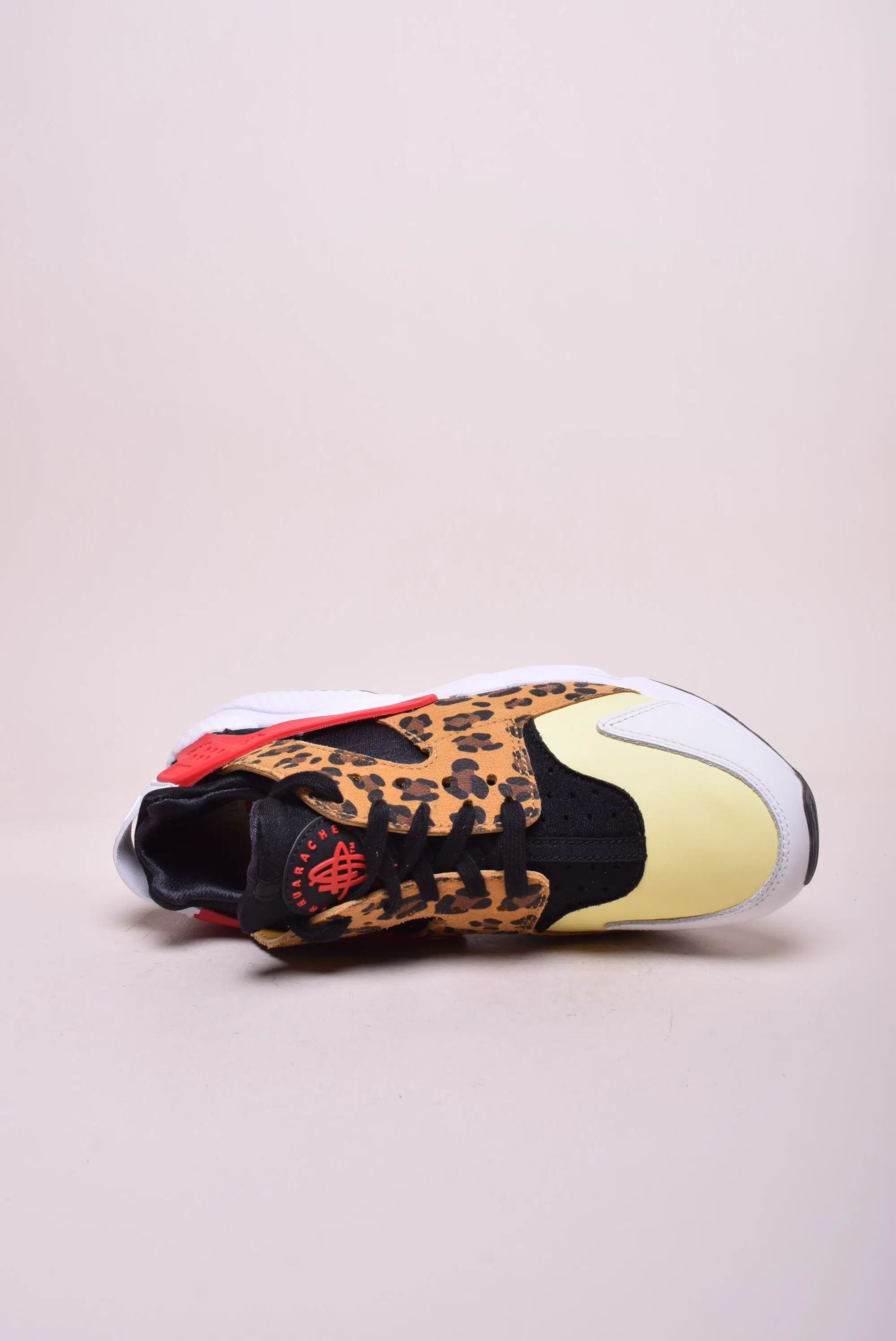 Pantofi sport dama Air Huarache [4]