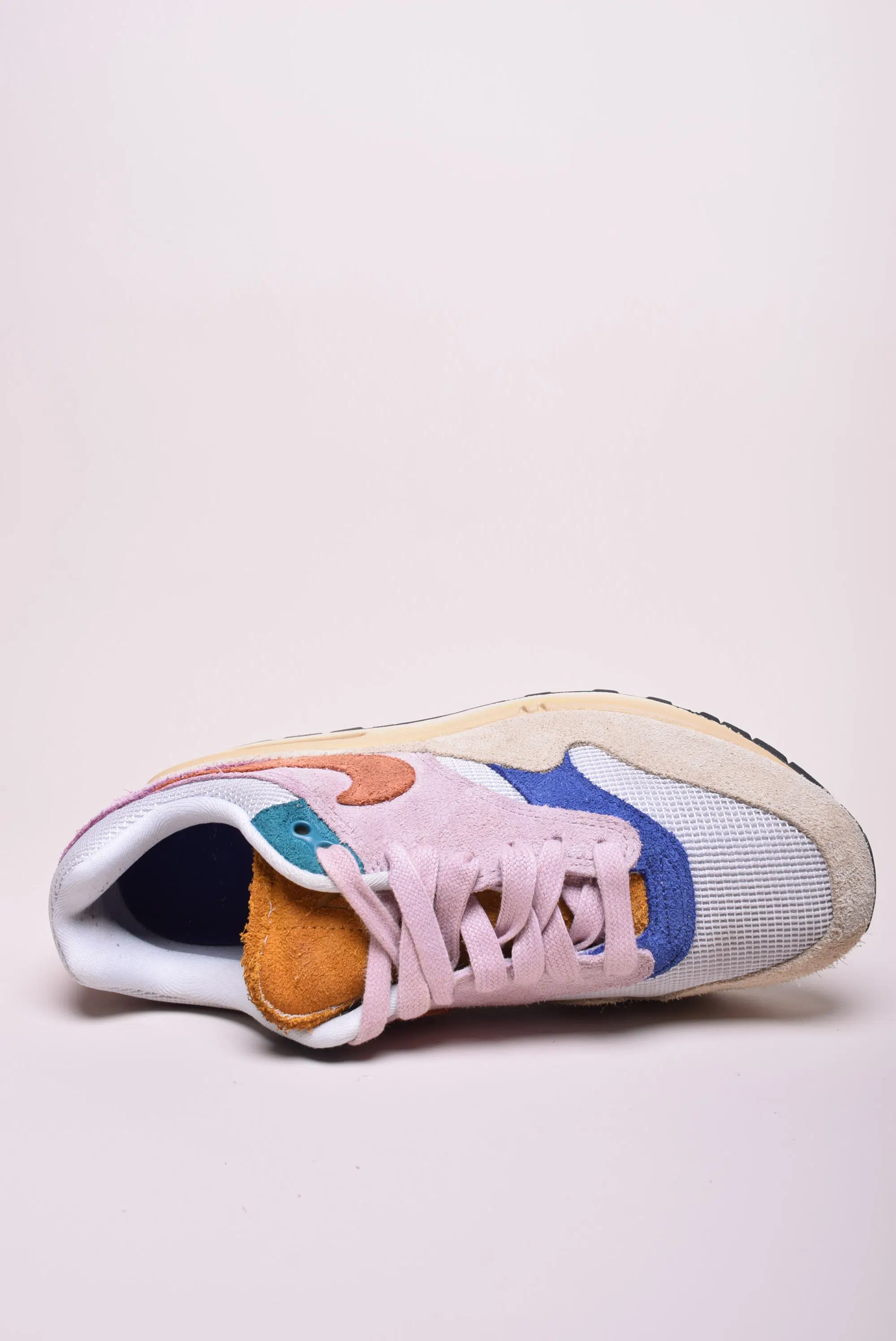 Pantofi sport dama Air Max 1 '87 Premium [4]
