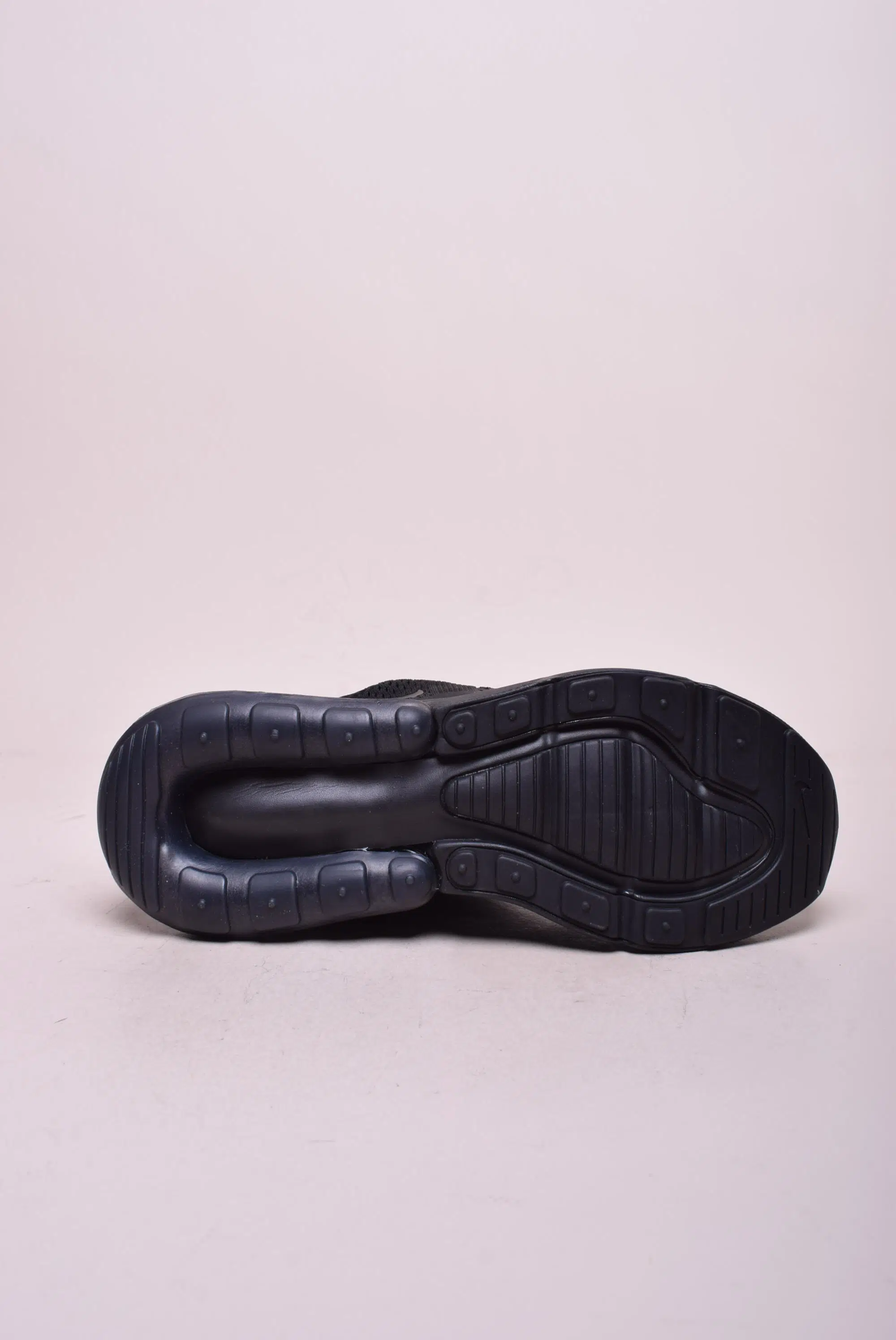 Pantofi sport dama Air Max 270 [2]