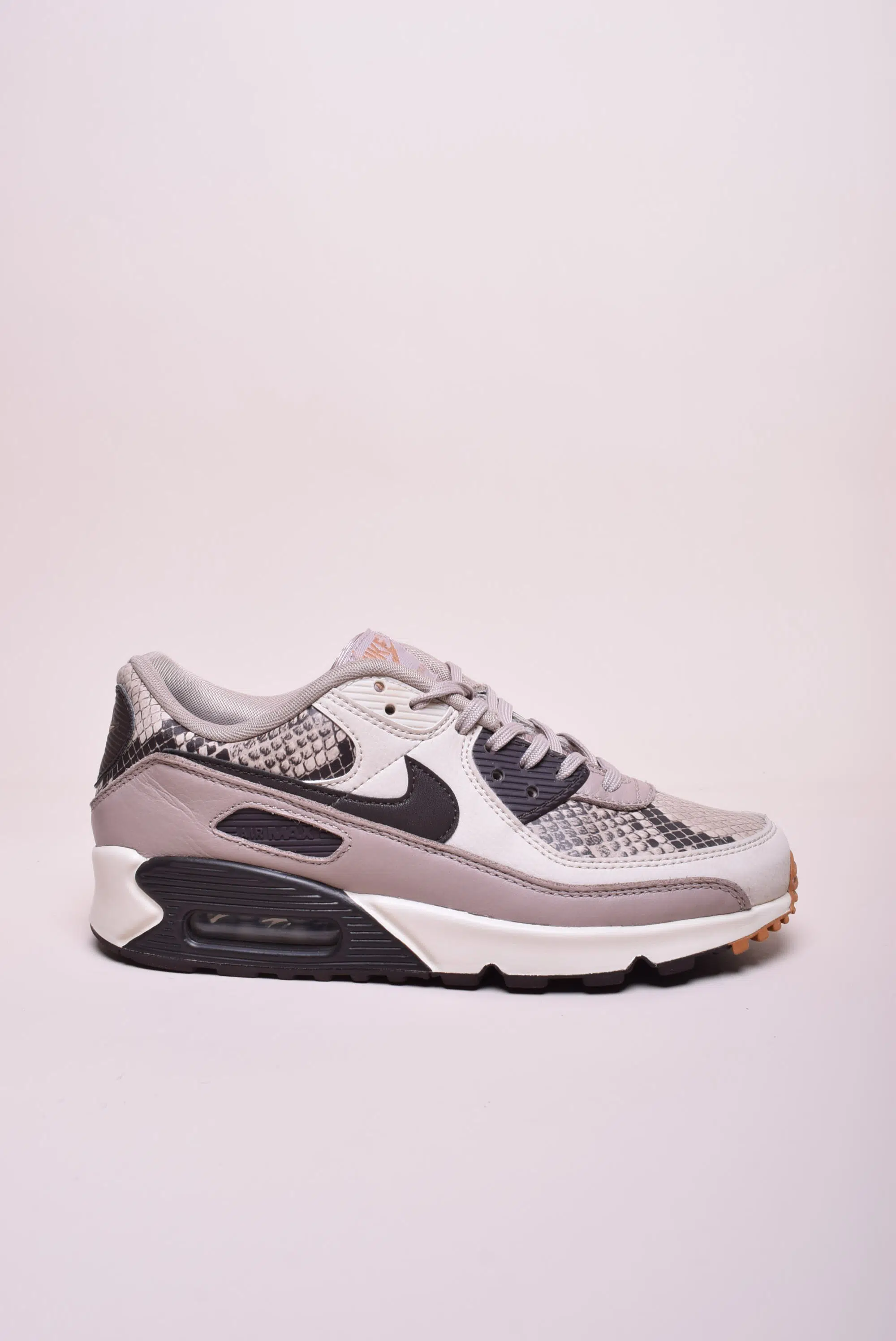 Pantofi sport dama Air Max 90 [1]