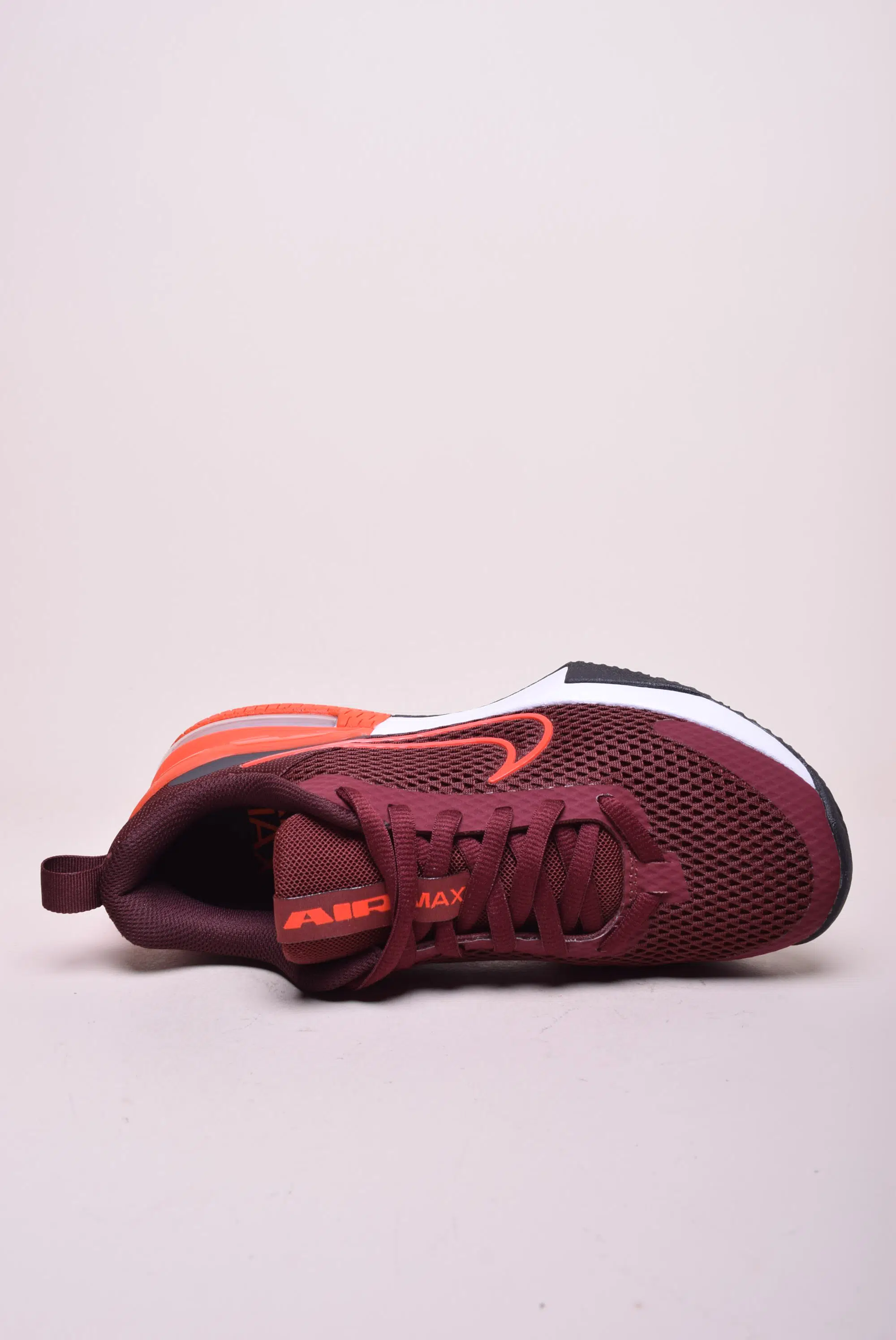 Pantofi sport dama Air Max Alpha Trainer 6 [4]