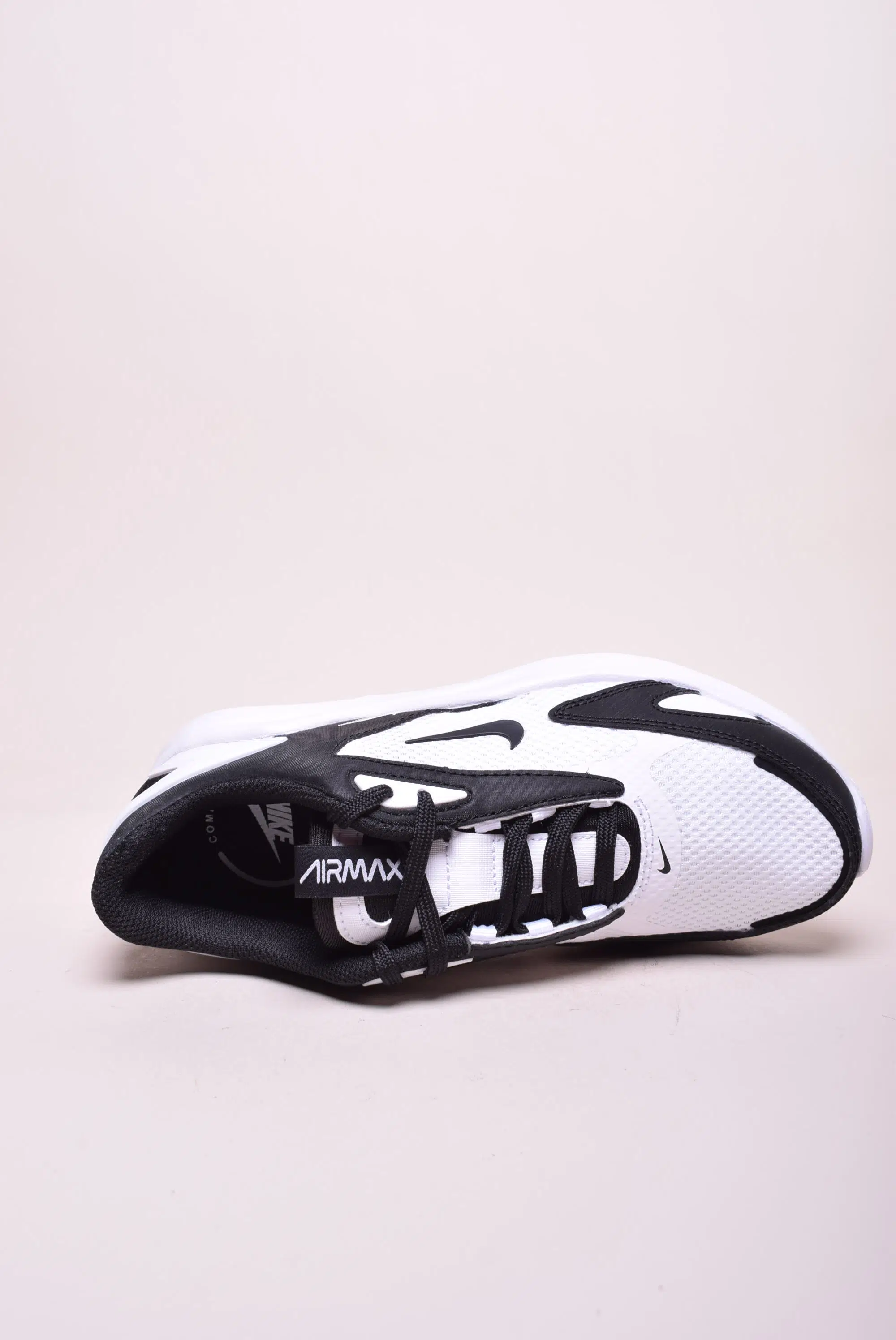 Pantofi sport dama Air Max Bolt [4]