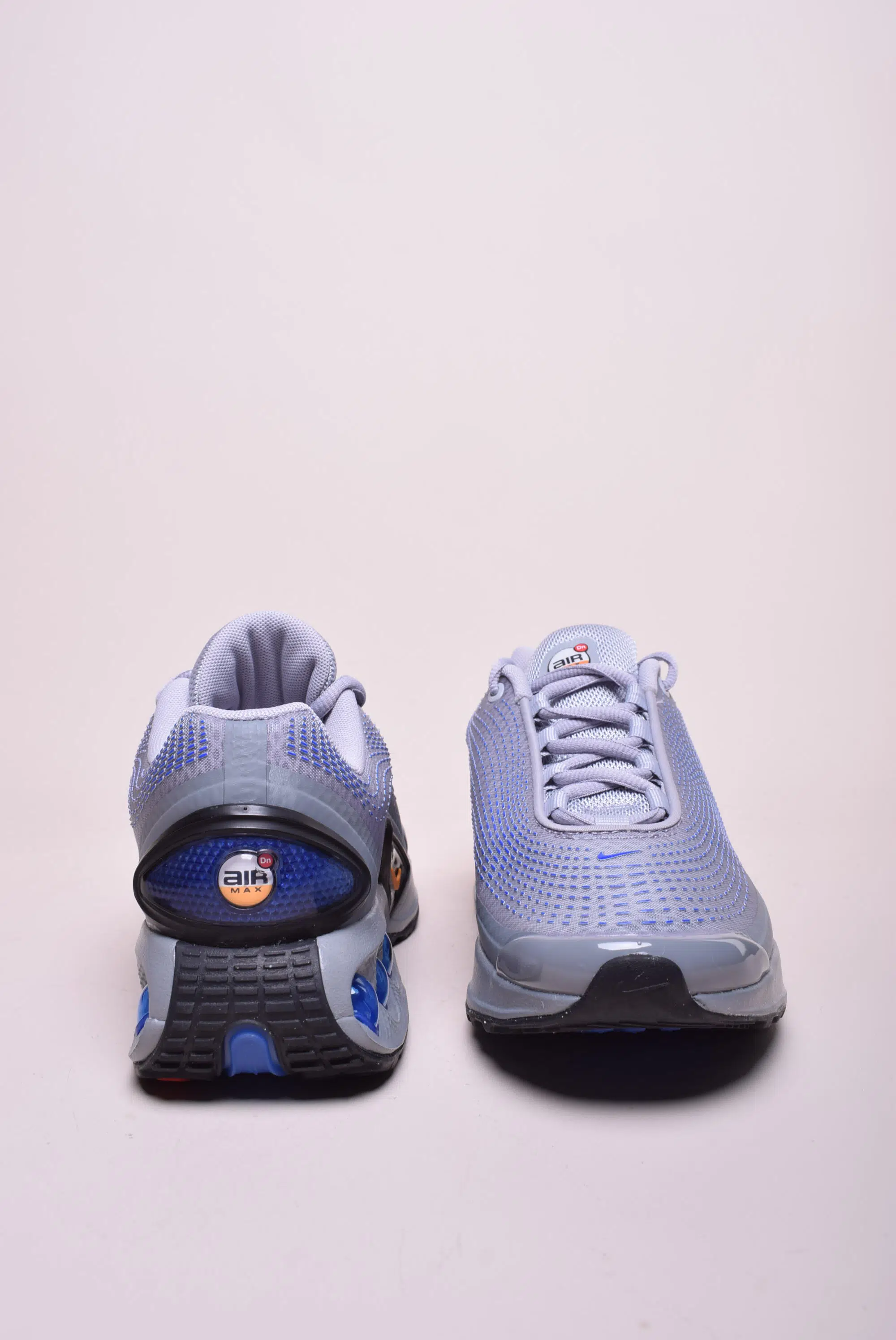 Pantofi sport dama Air Max DN [3]