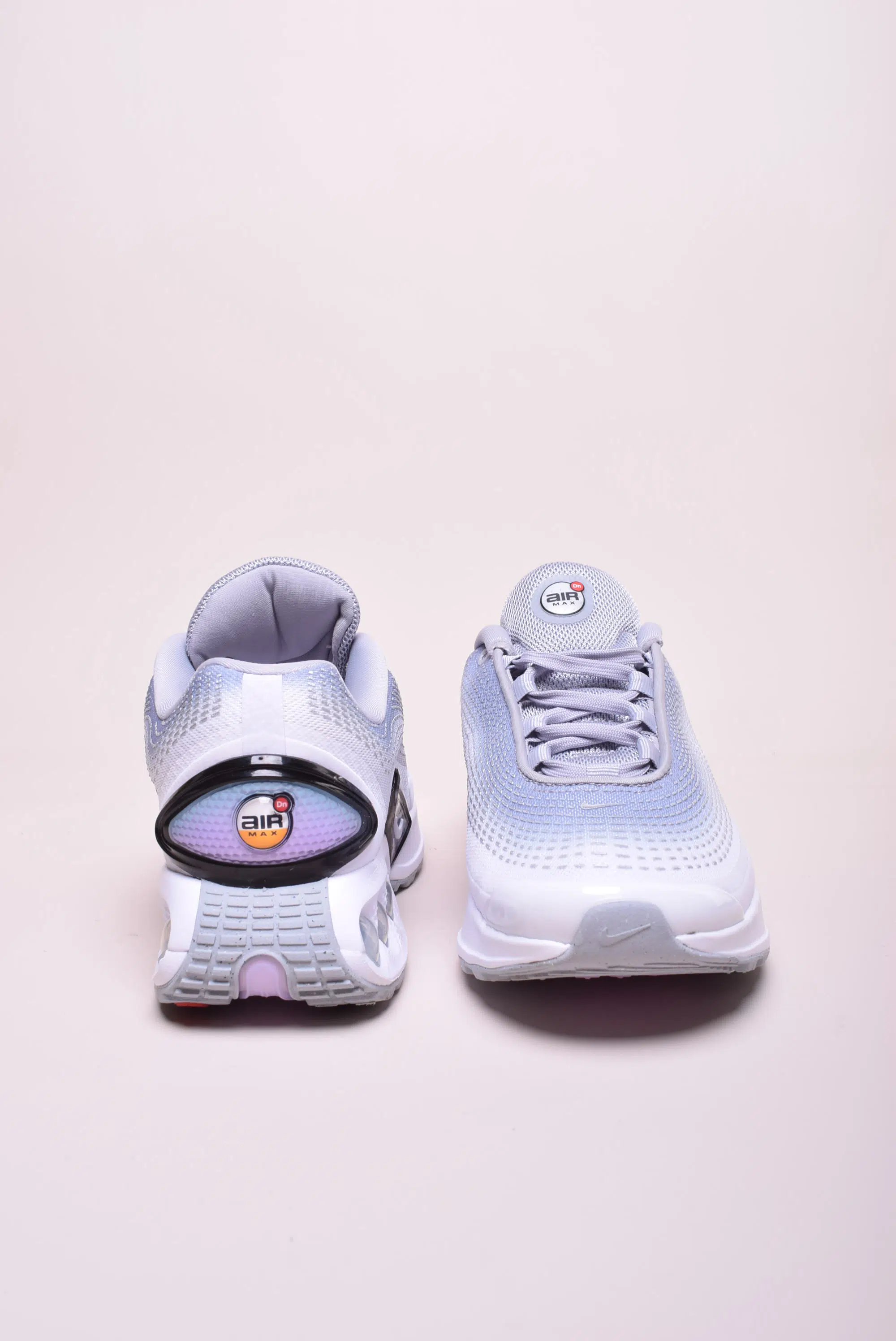 Pantofi sport dama Air Max DN [3]