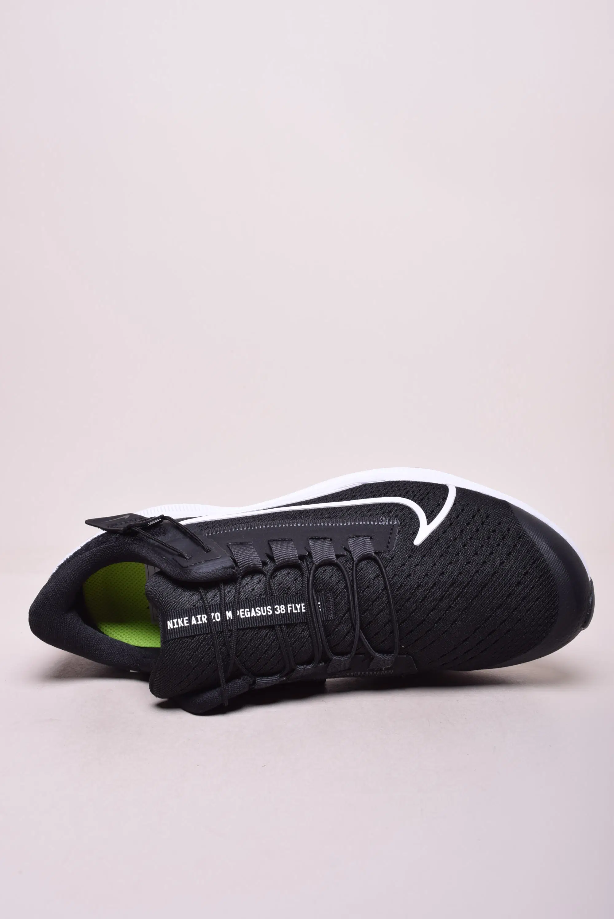Pantofi sport dama Air Zoom Pegasus 38 Flyease DA6698-001 [4]