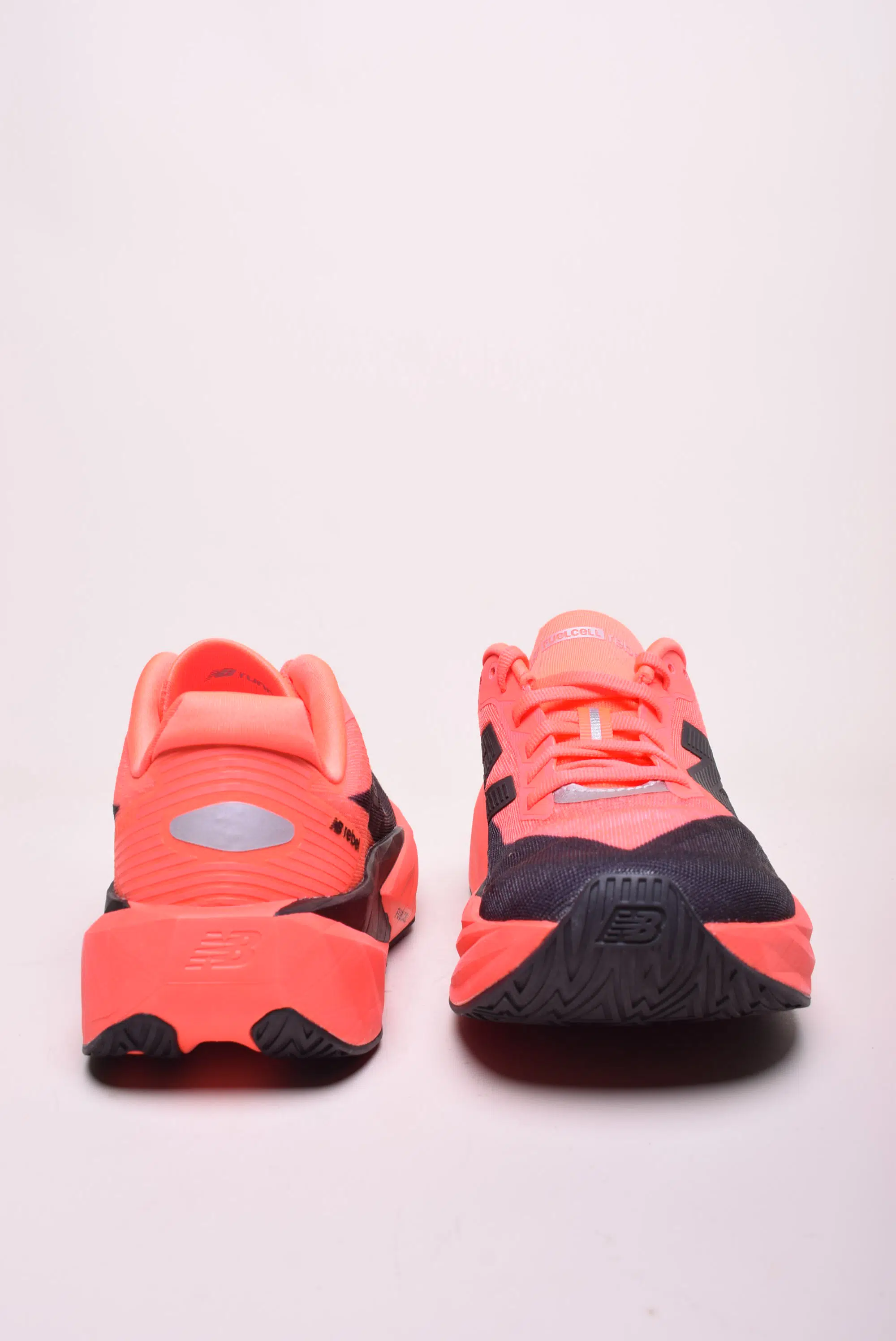 Pantofi sport dama Fuelcell Rebel v5 [3]