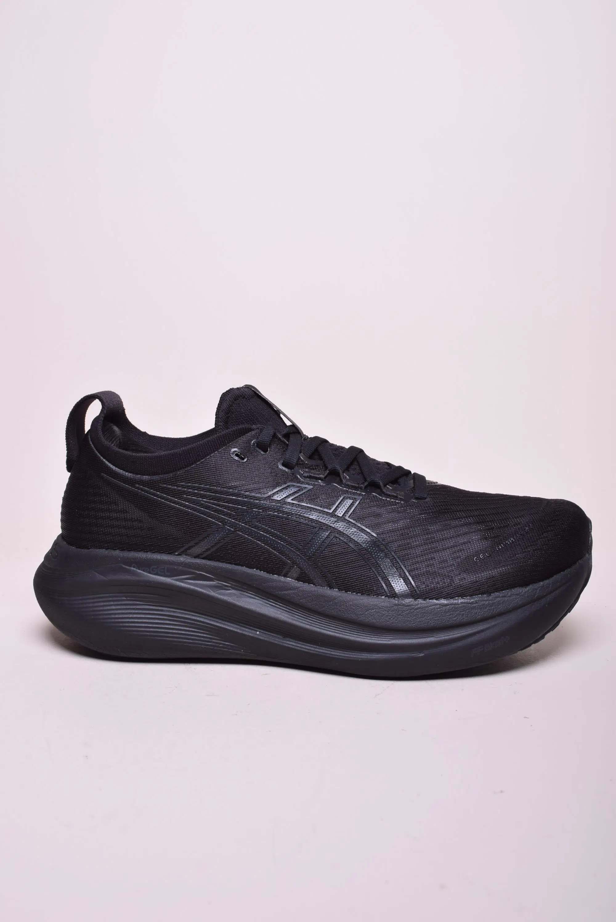 Pantofi sport dama Gel-Nimbus 27