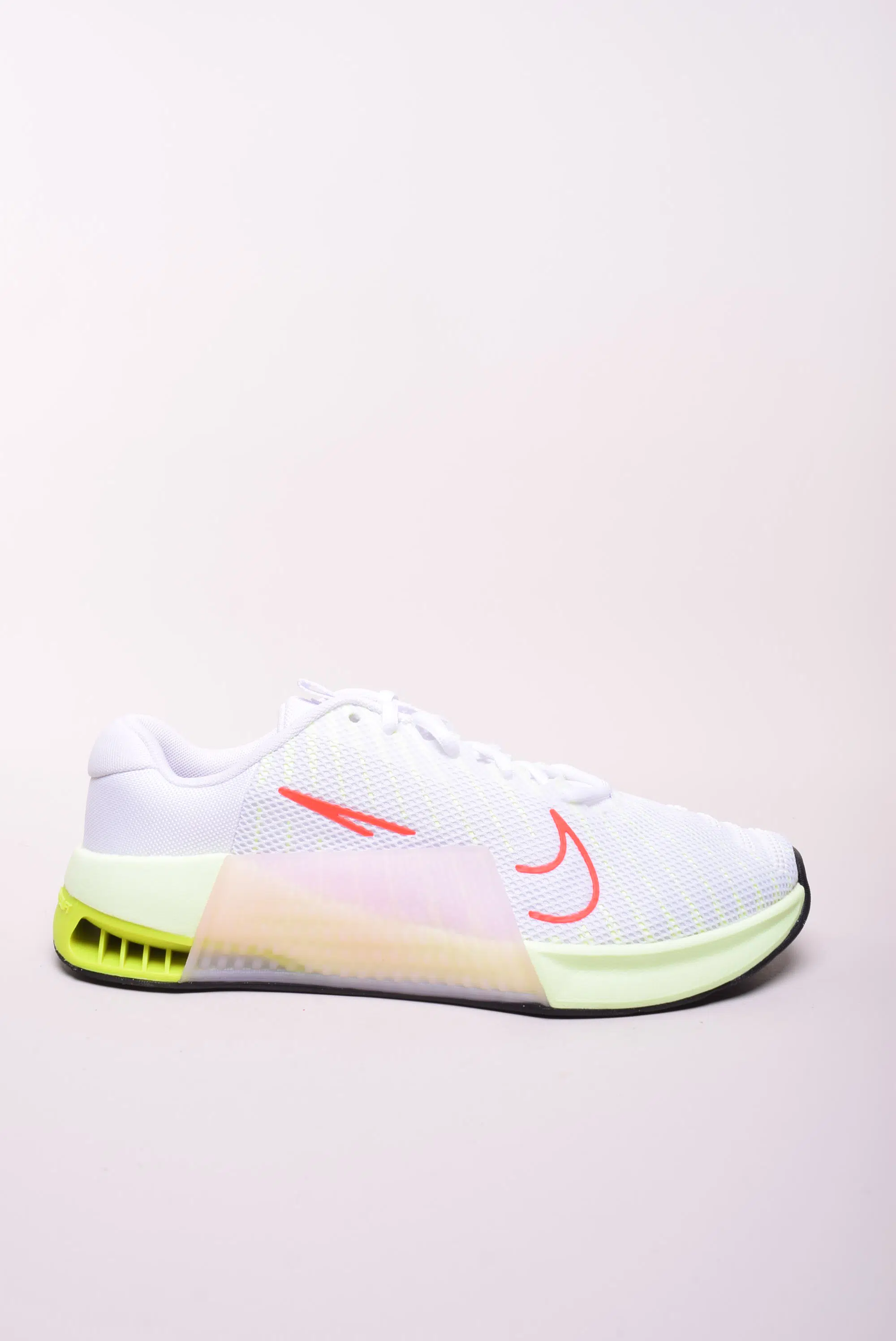 Pantofi sport dama Metcon 9 Nike Shoemix.ro